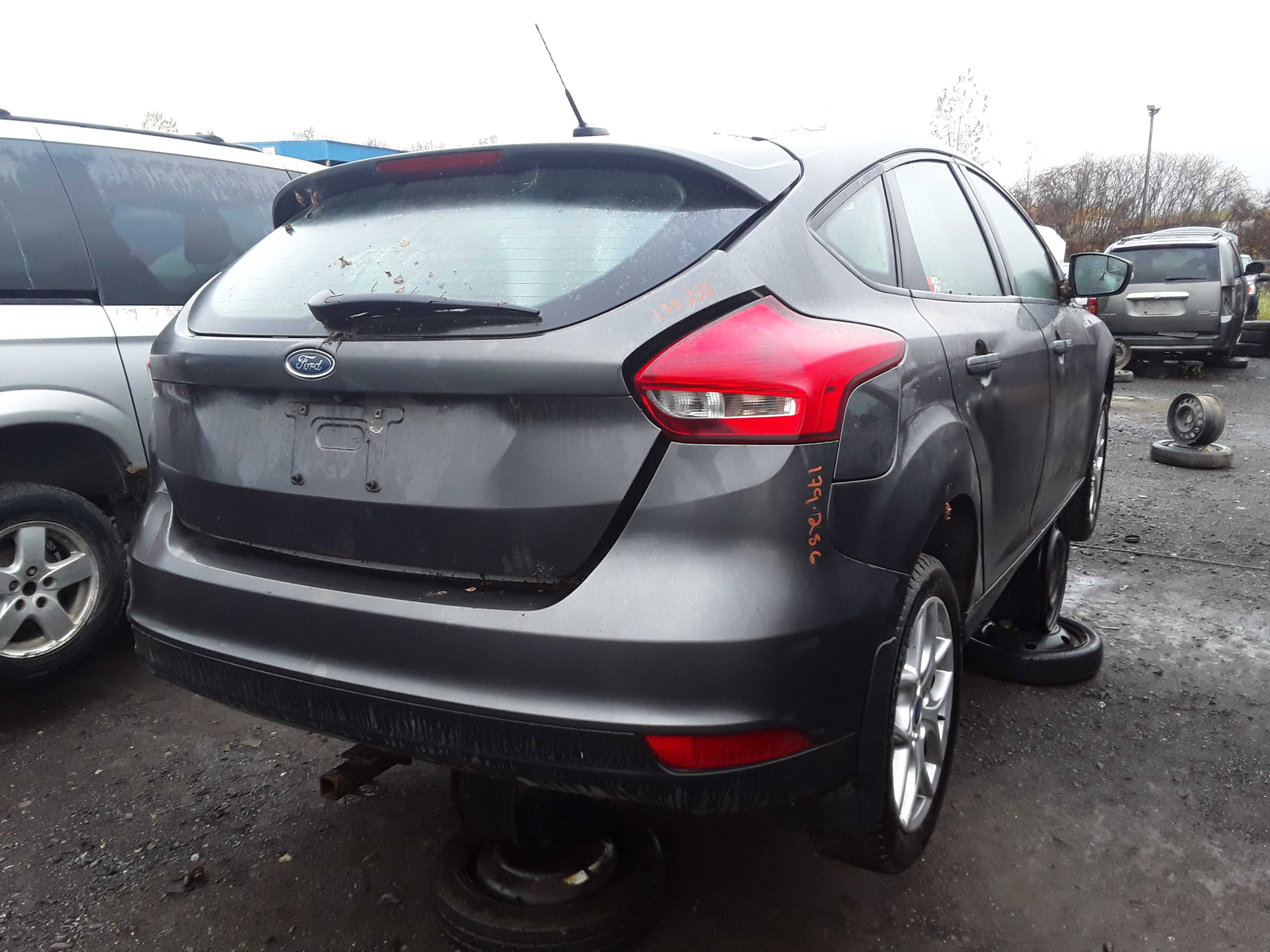 FORD FOCUS 2015