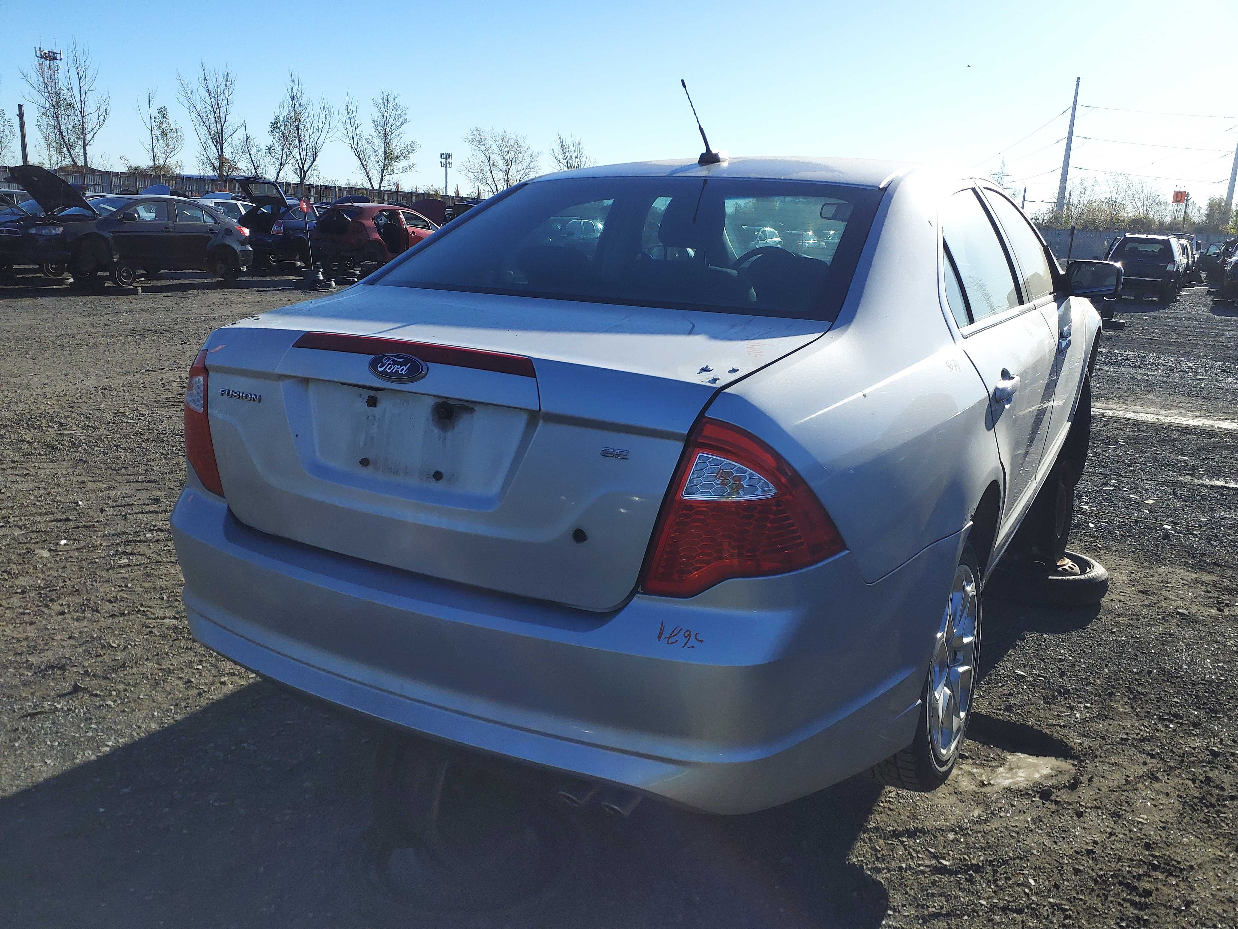 FORD FUSION 2010