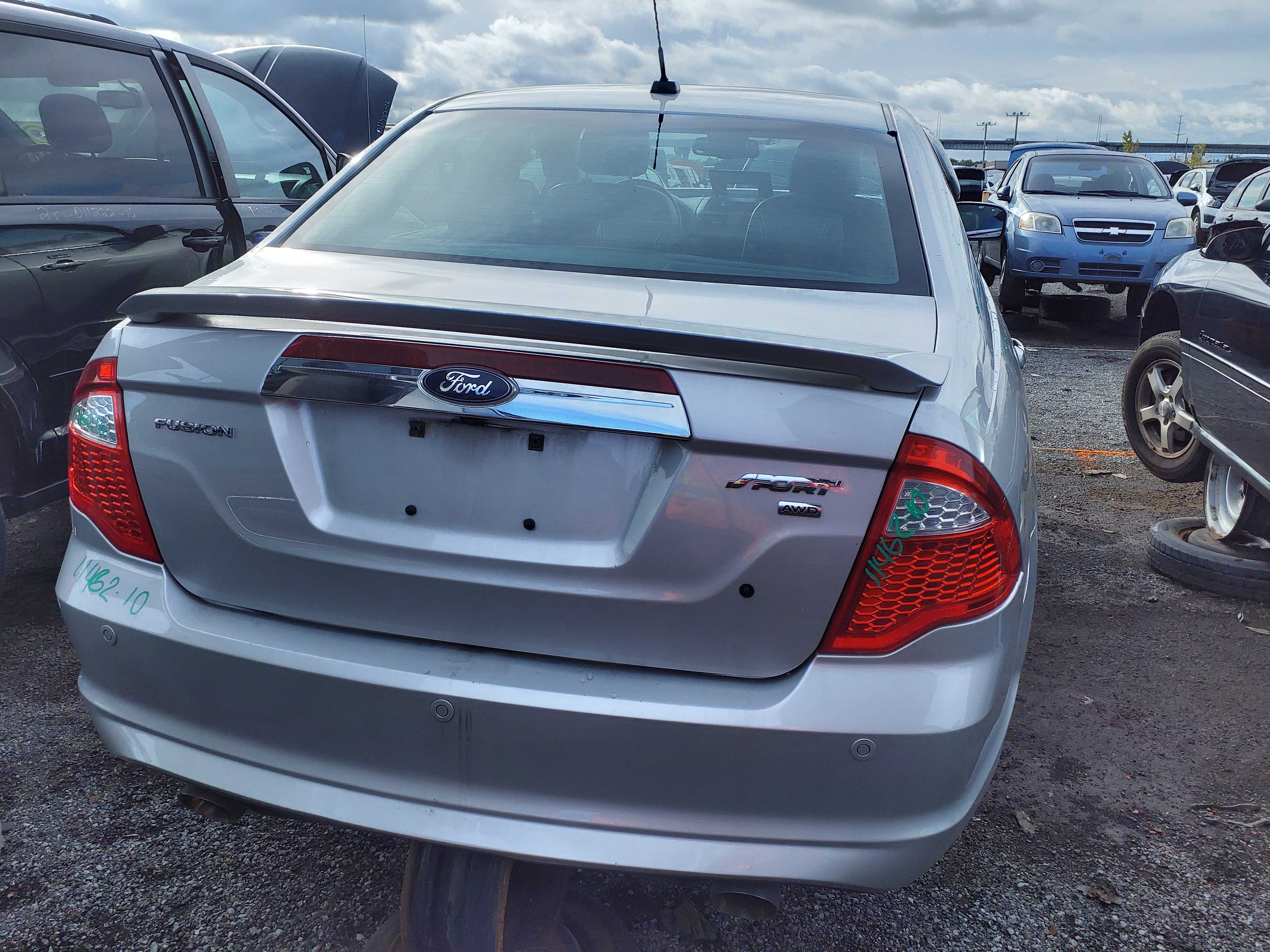 FORD FUSION 2010