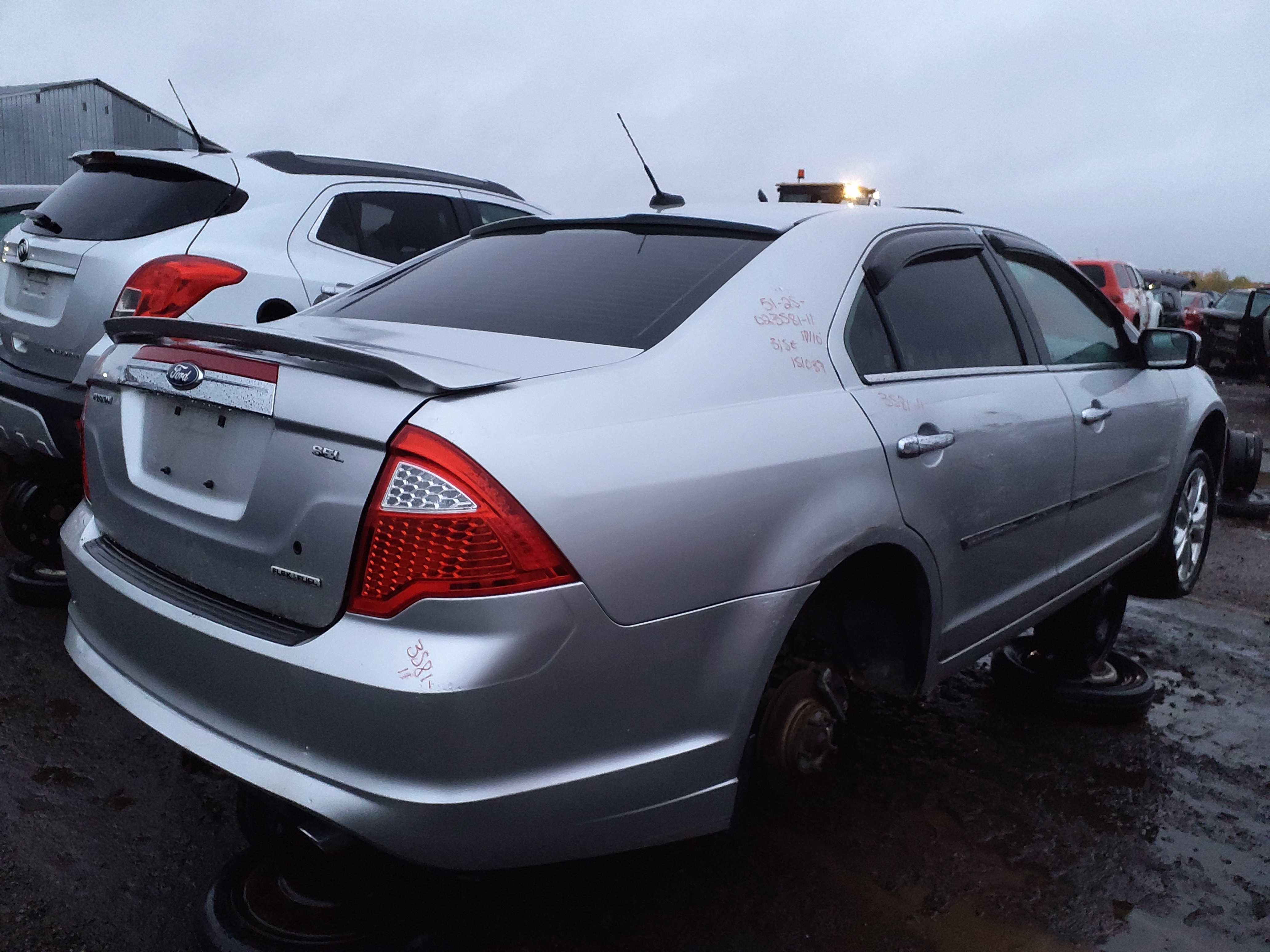 FORD FUSION 2011