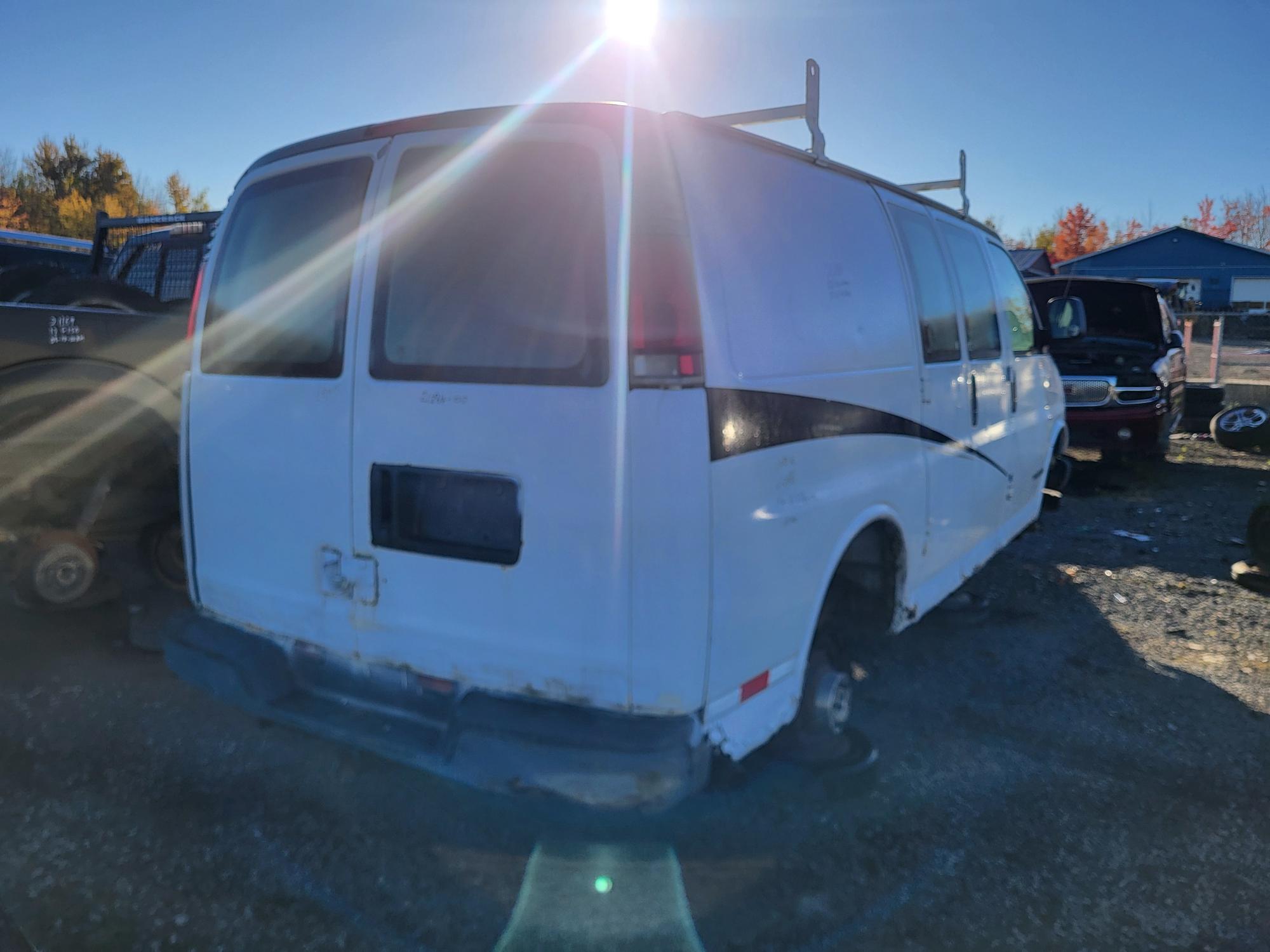 GMC SAVANA CARGO 2000