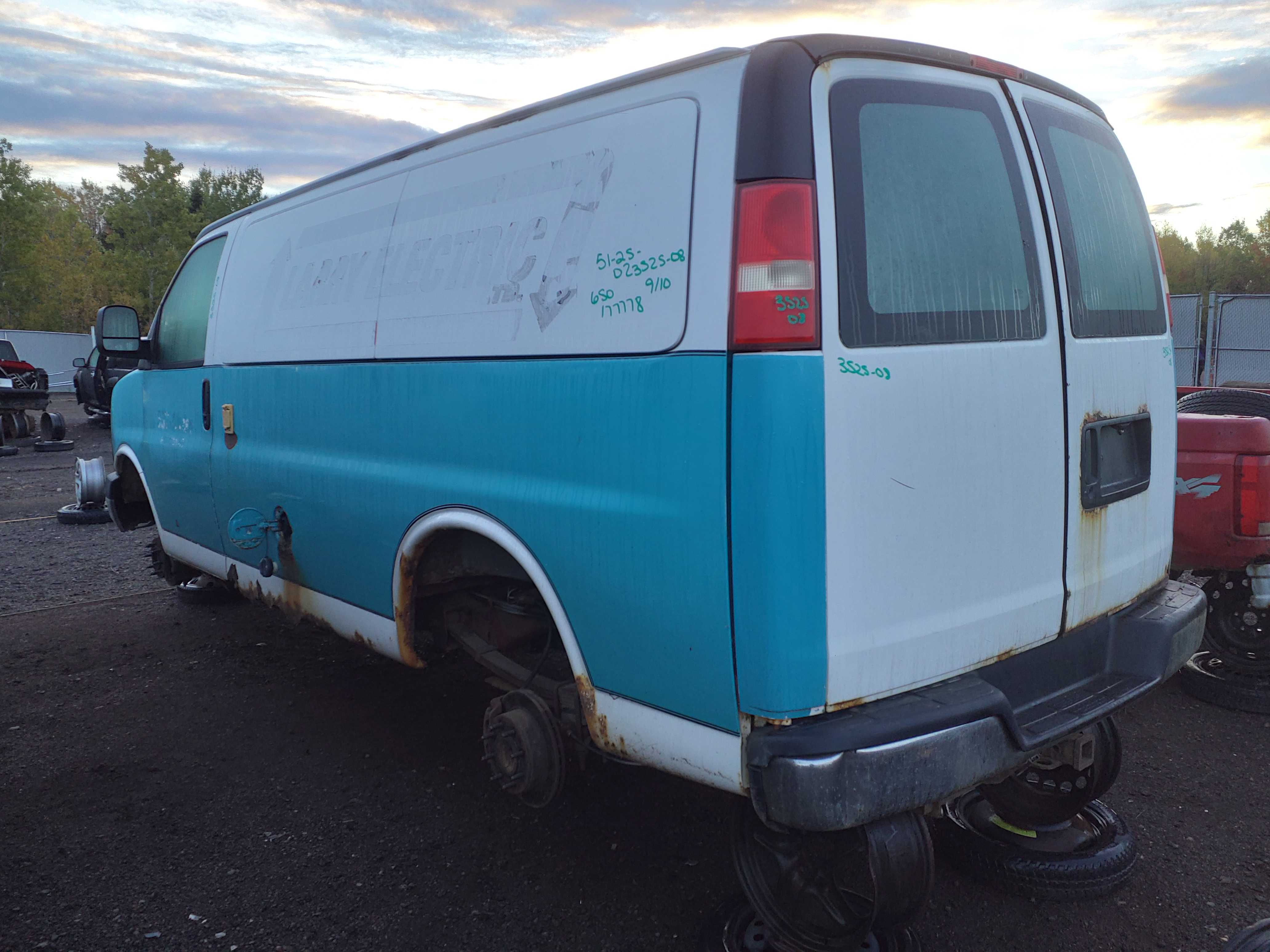 GMC SAVANA CARGO 2008