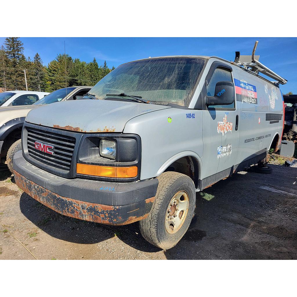 GMC SAVANA CARGO 2011