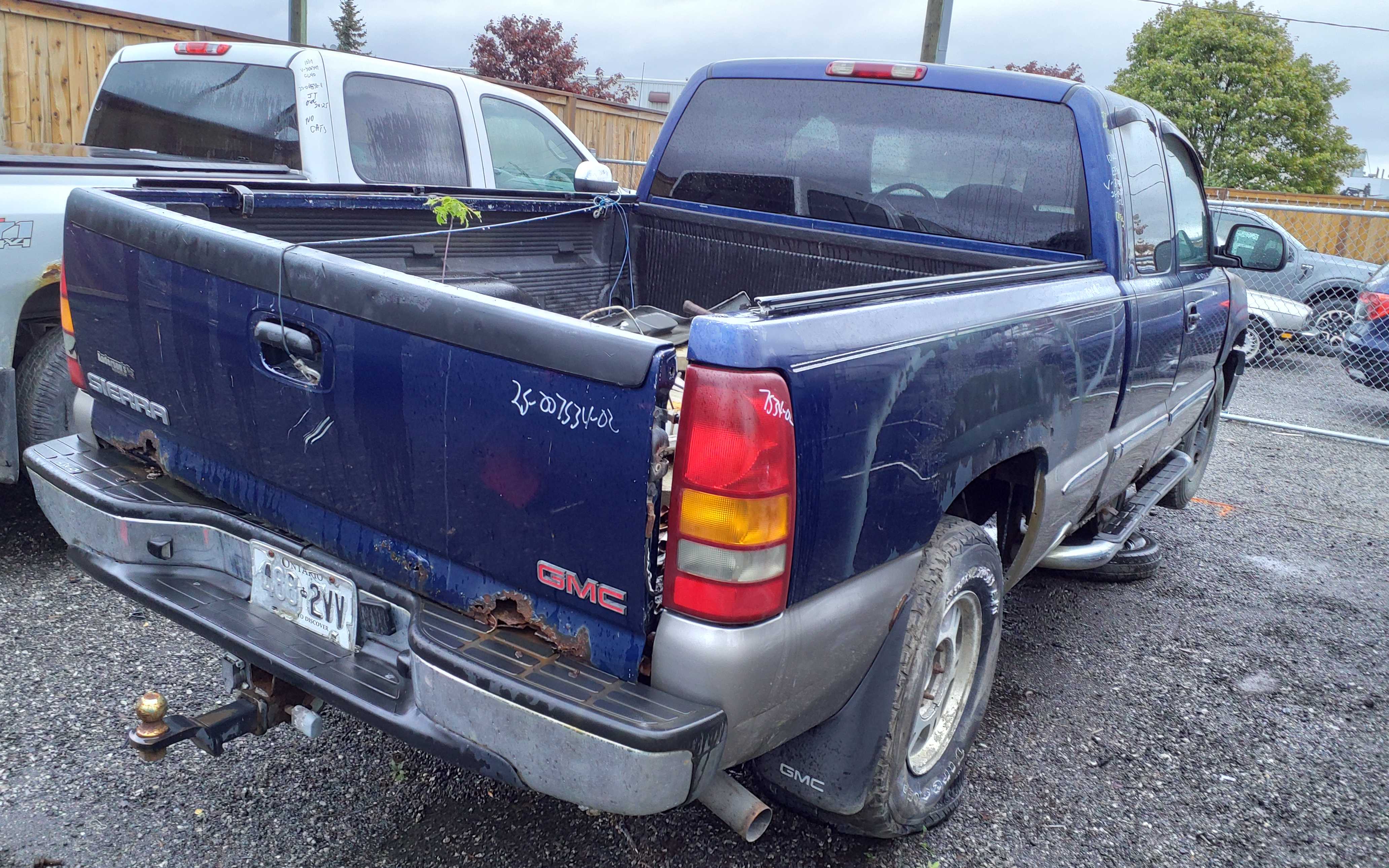 GMC SIERRA 1500 2002