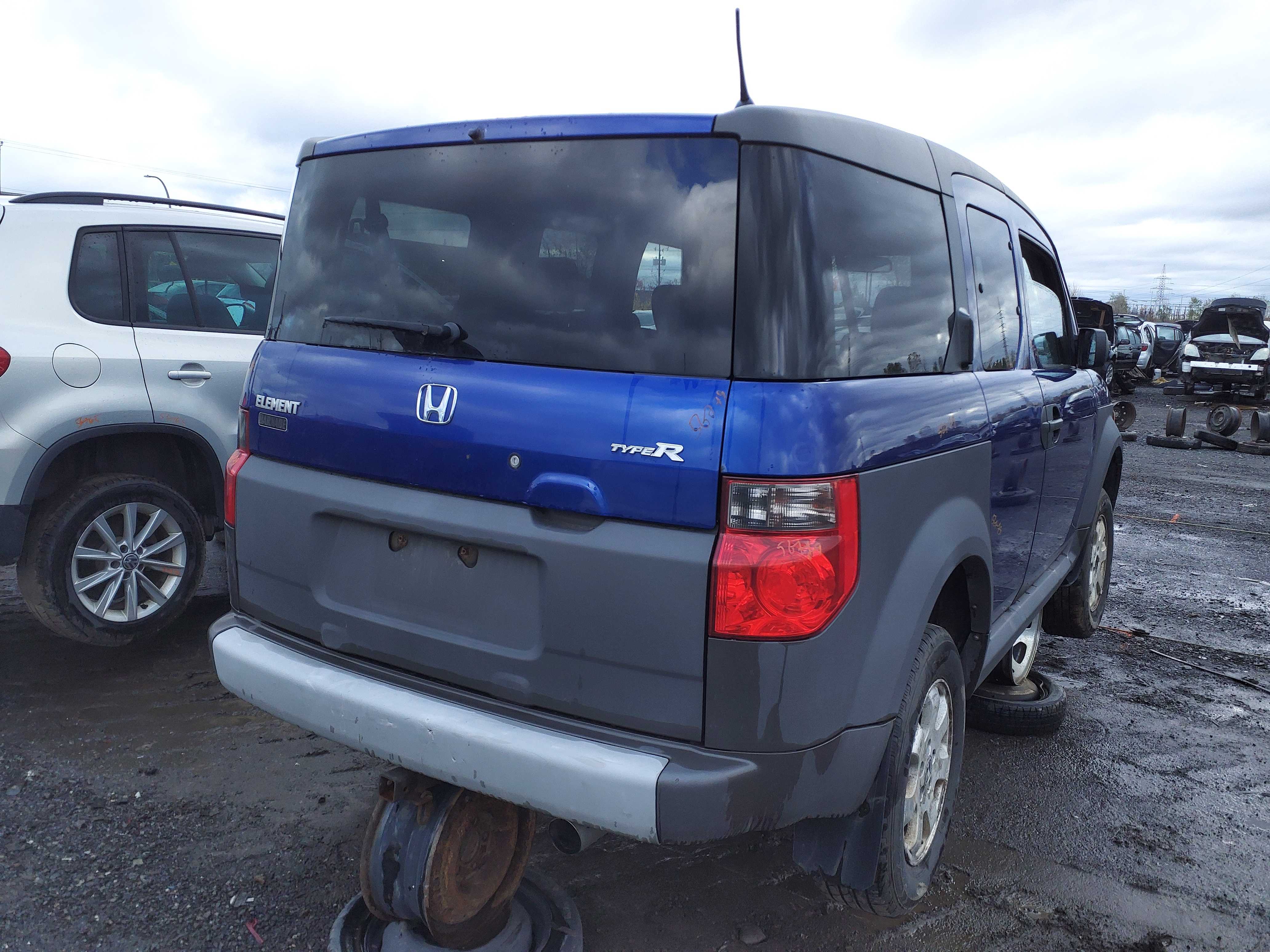 HONDA ELEMENT 2005