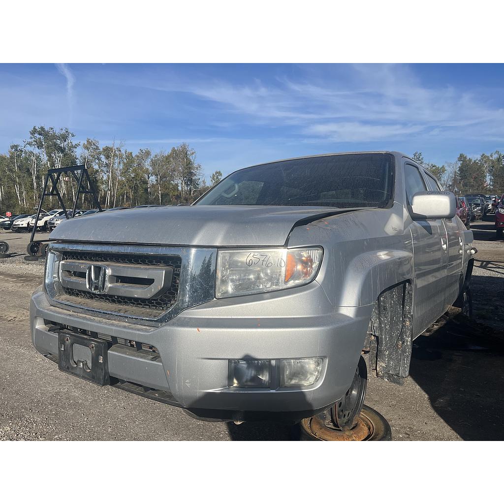 HONDA RIDGELINE 2010