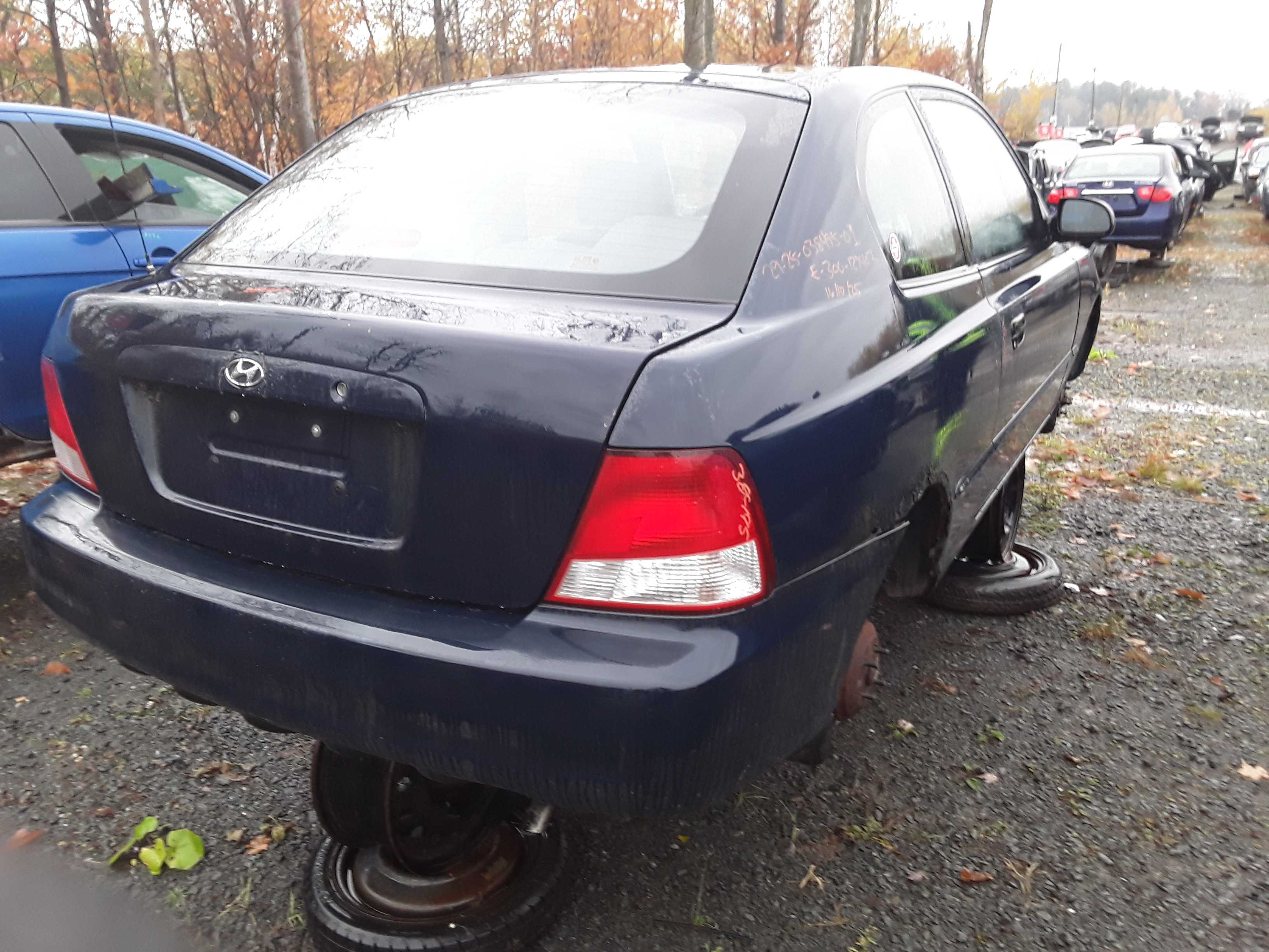 HYUNDAI ACCENT 2001