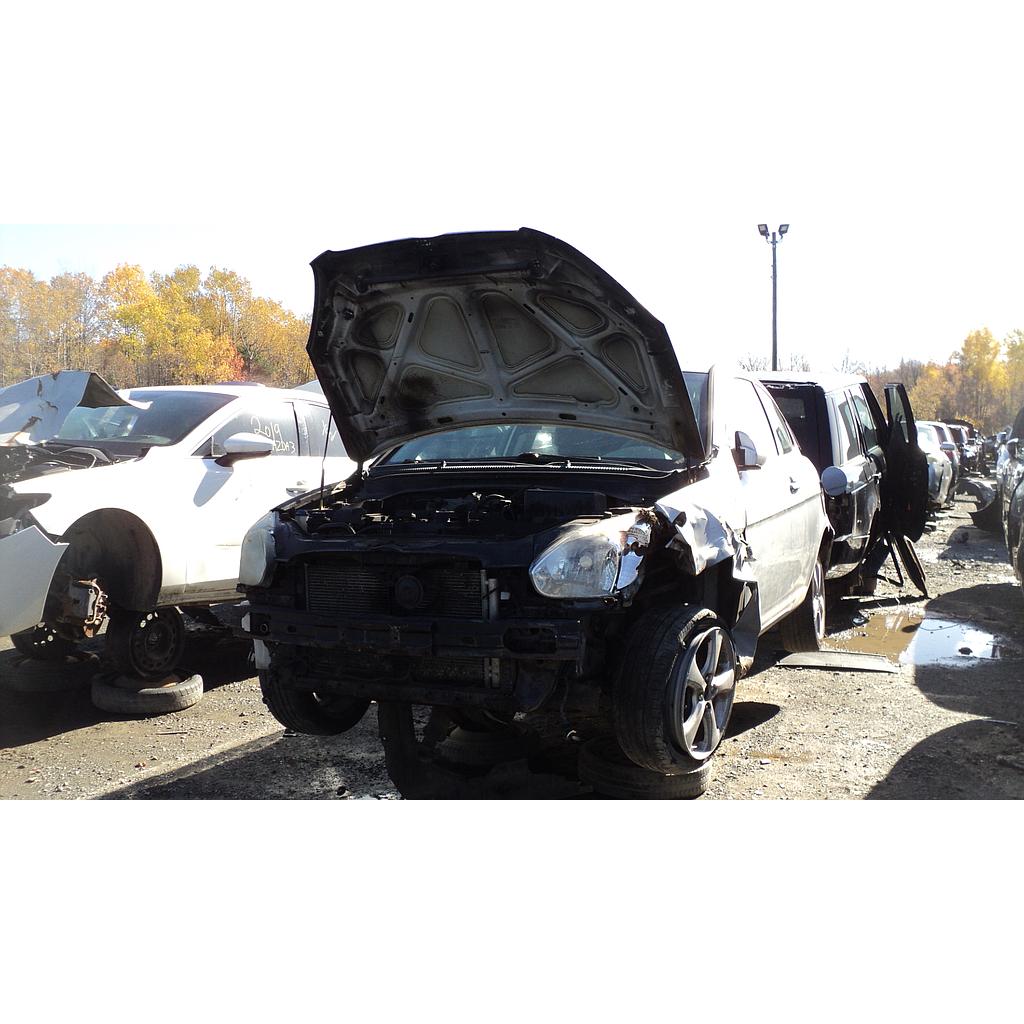 HYUNDAI ACCENT 2009