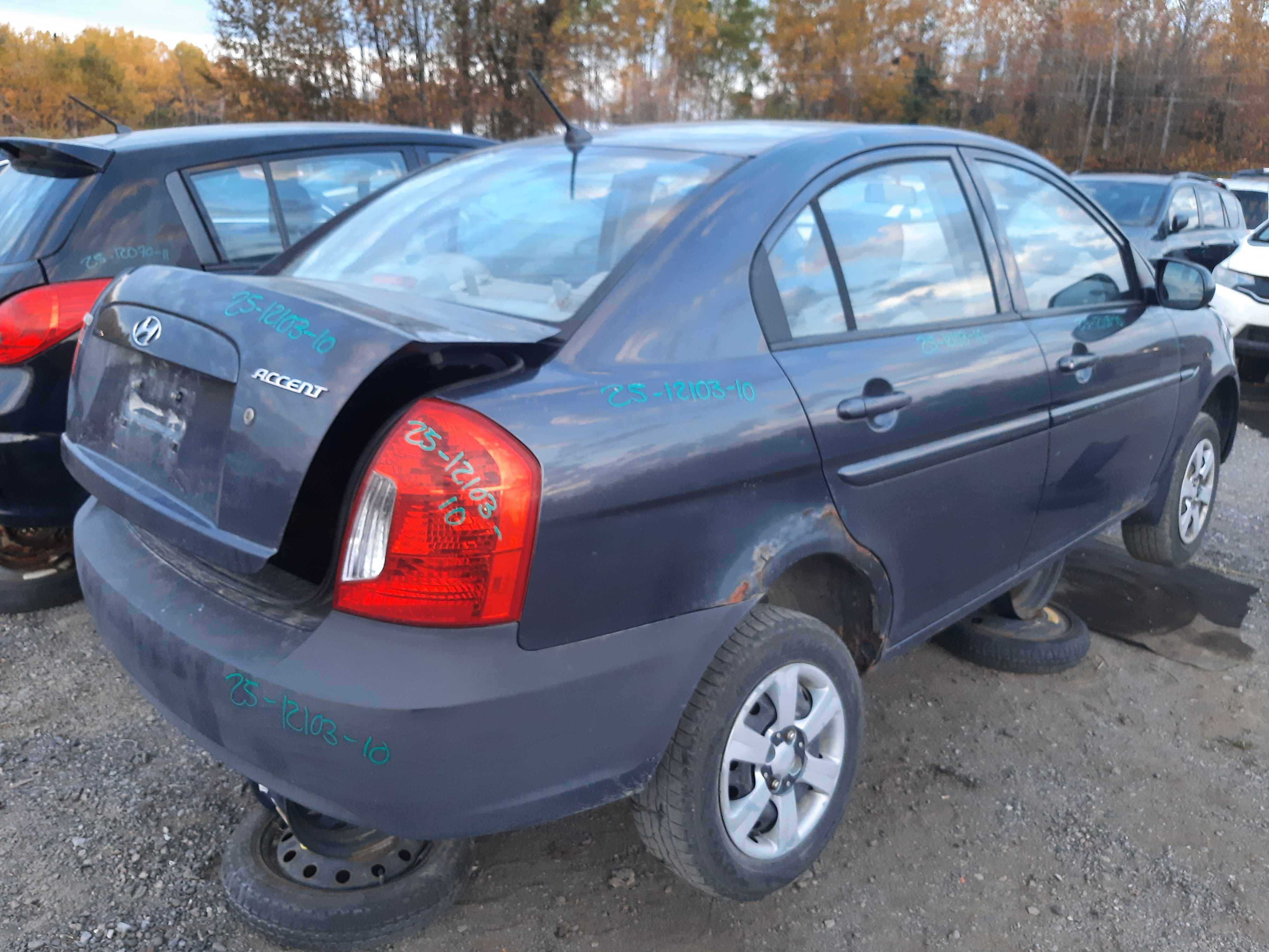 HYUNDAI ACCENT 2010