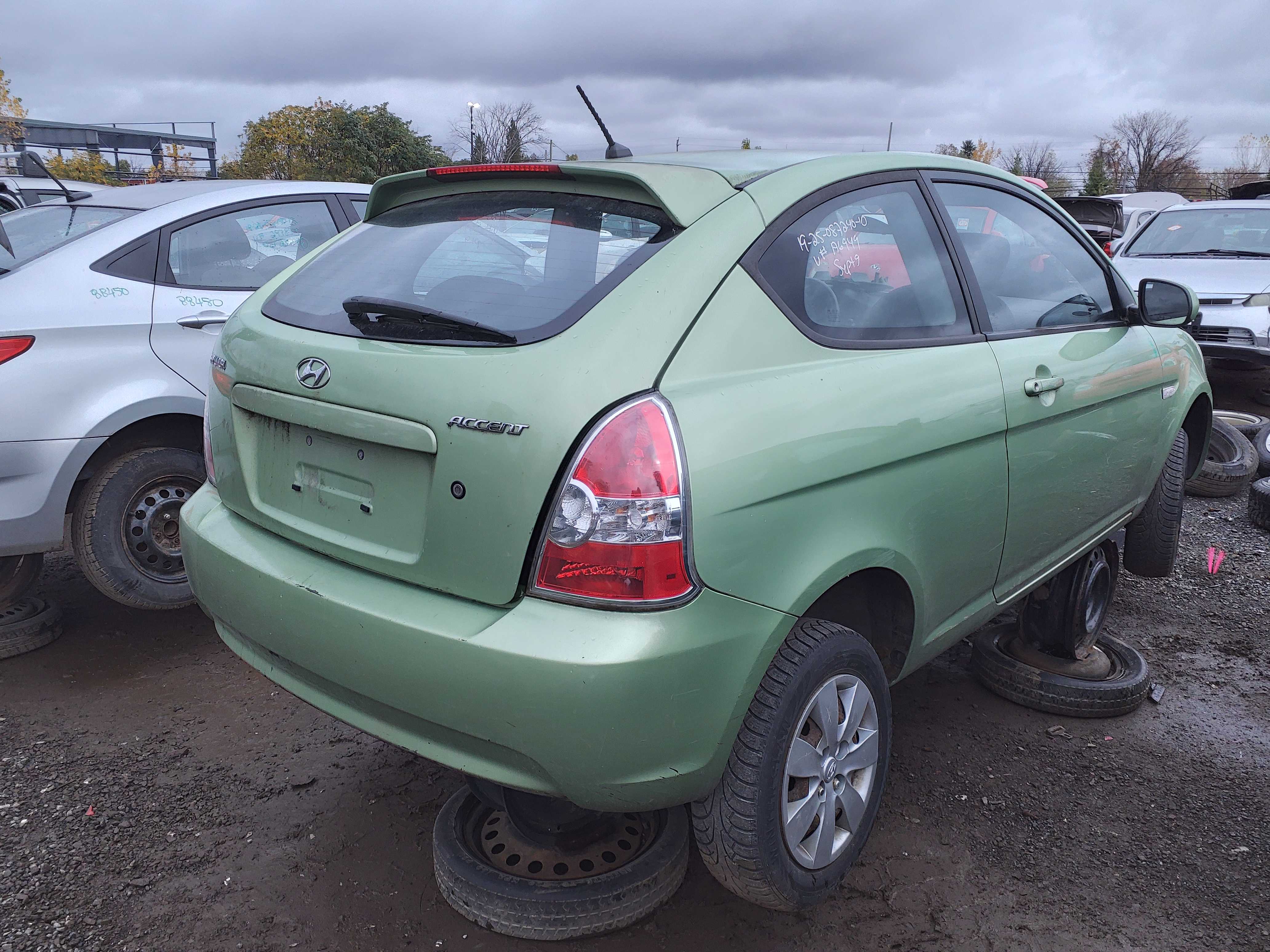 HYUNDAI ACCENT 2010