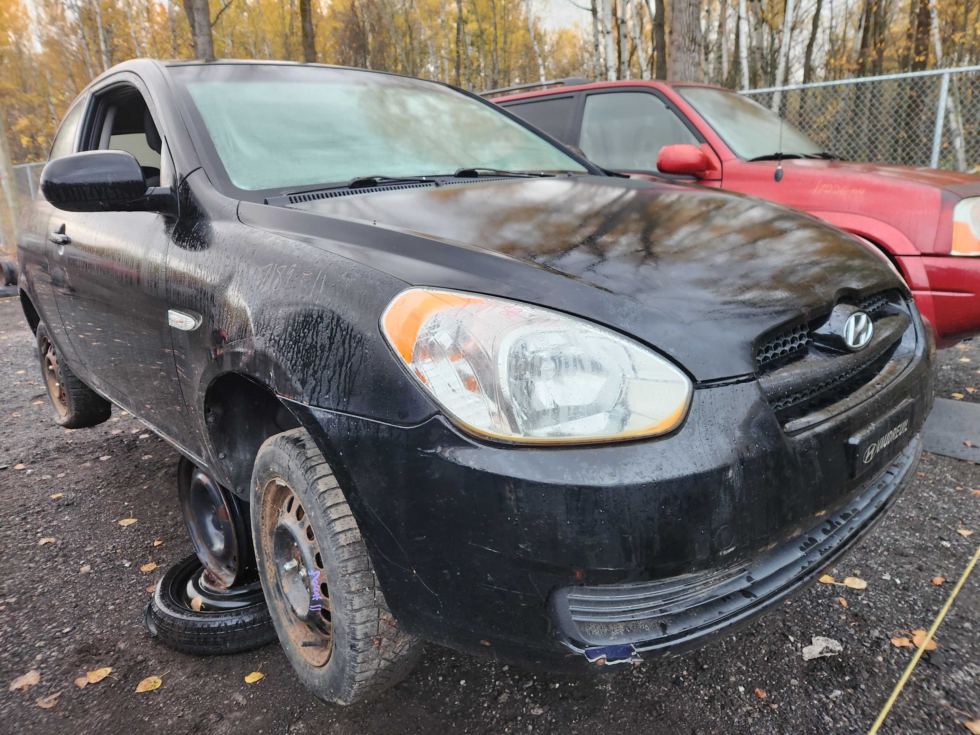 HYUNDAI ACCENT 2011