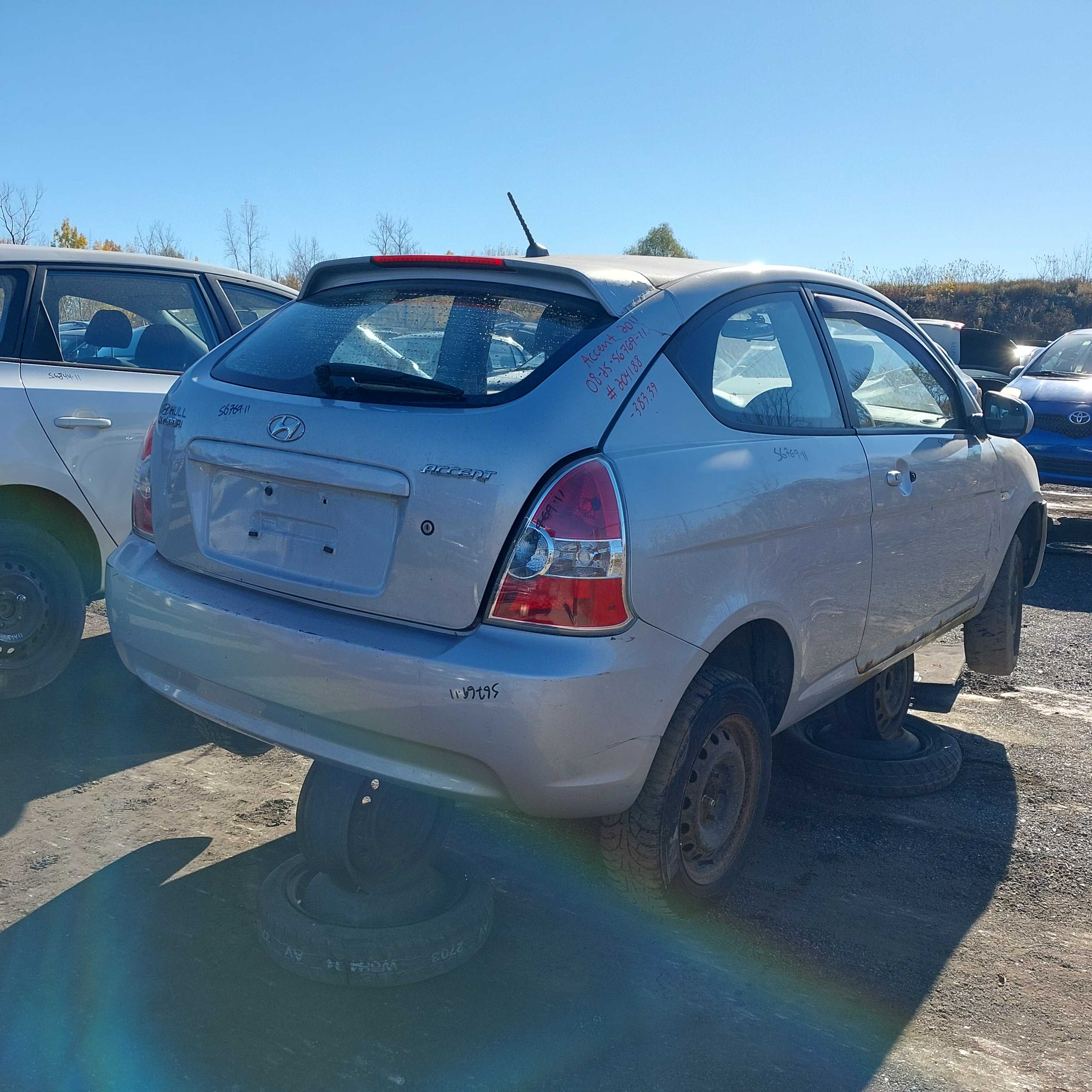 HYUNDAI ACCENT 2011