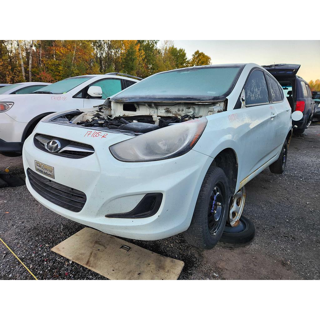 HYUNDAI ACCENT 2012