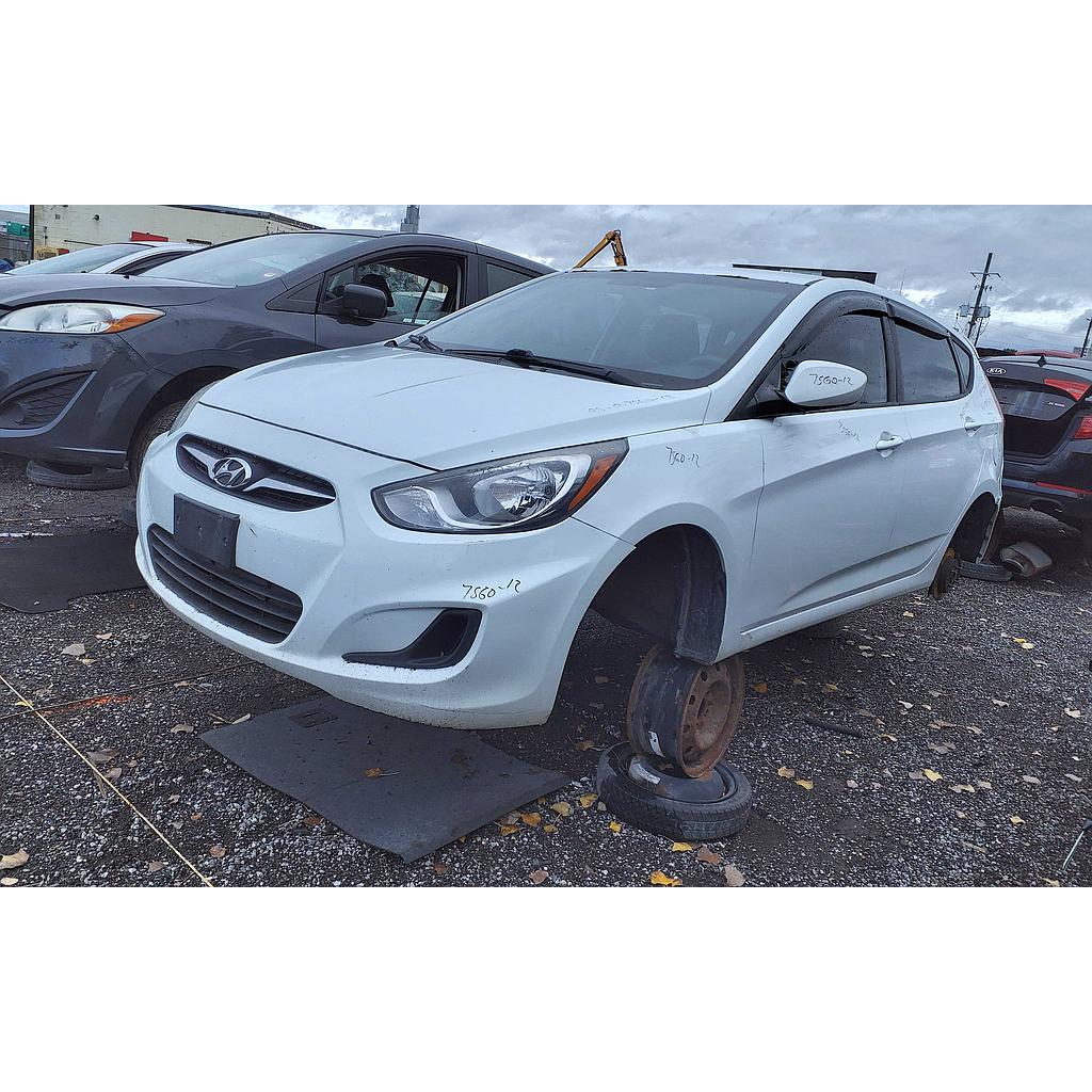 HYUNDAI ACCENT 2012