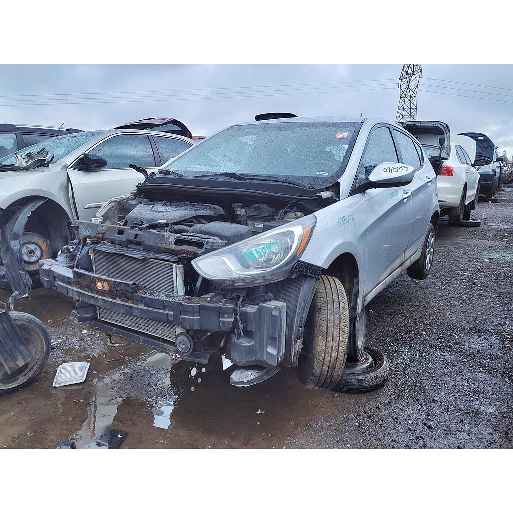 HYUNDAI ACCENT 2012