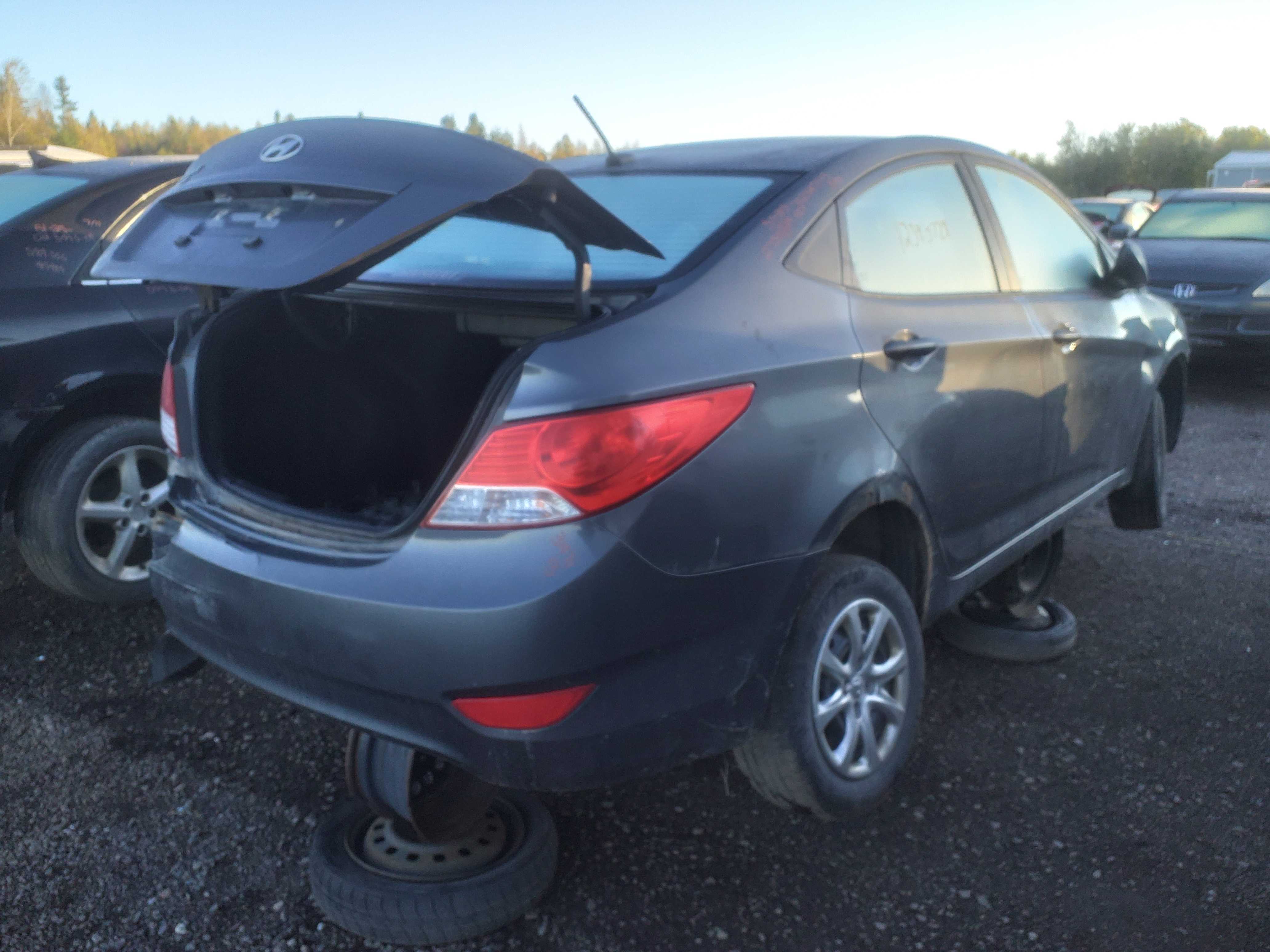 HYUNDAI ACCENT 2013