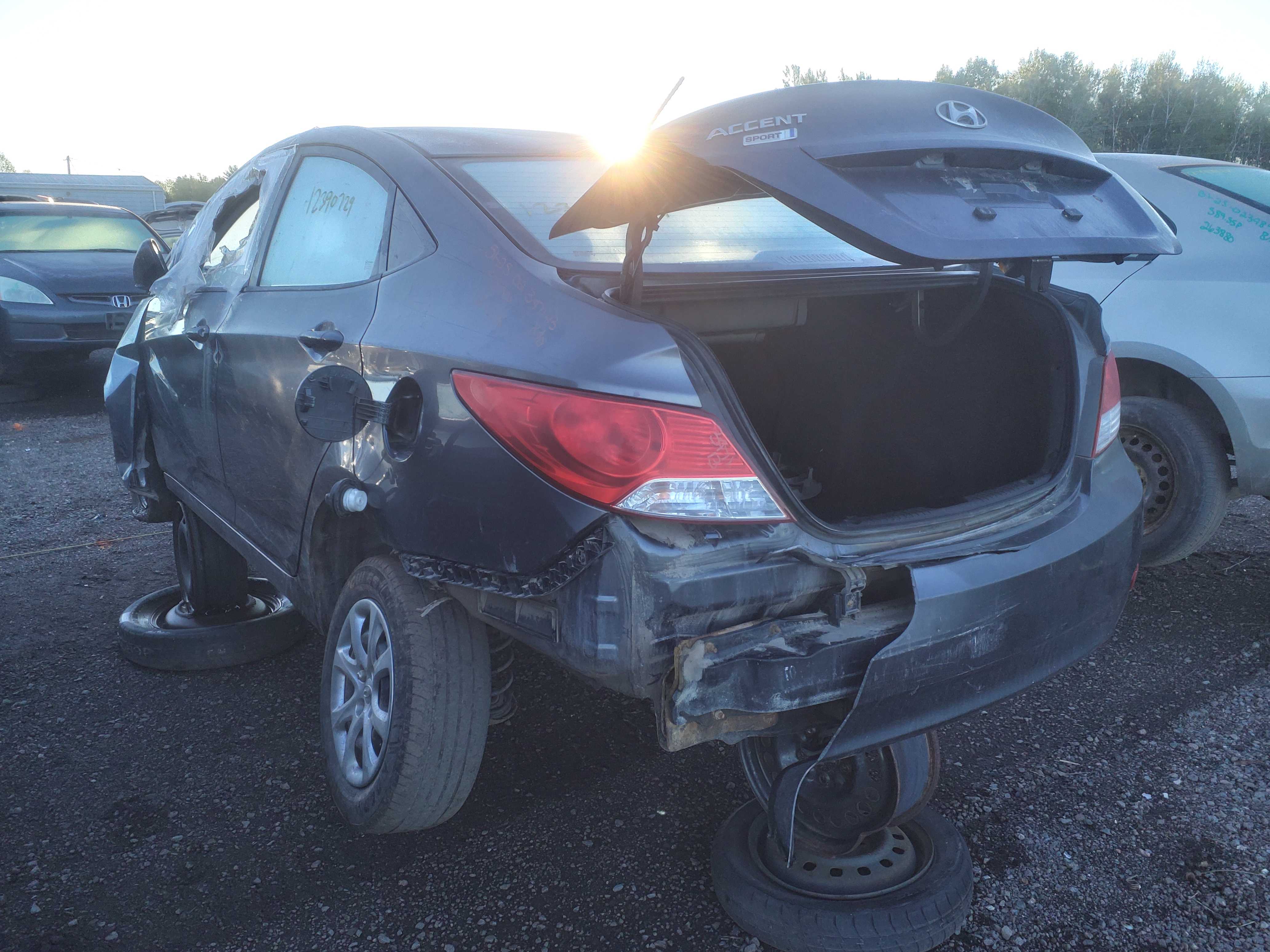 HYUNDAI ACCENT 2013