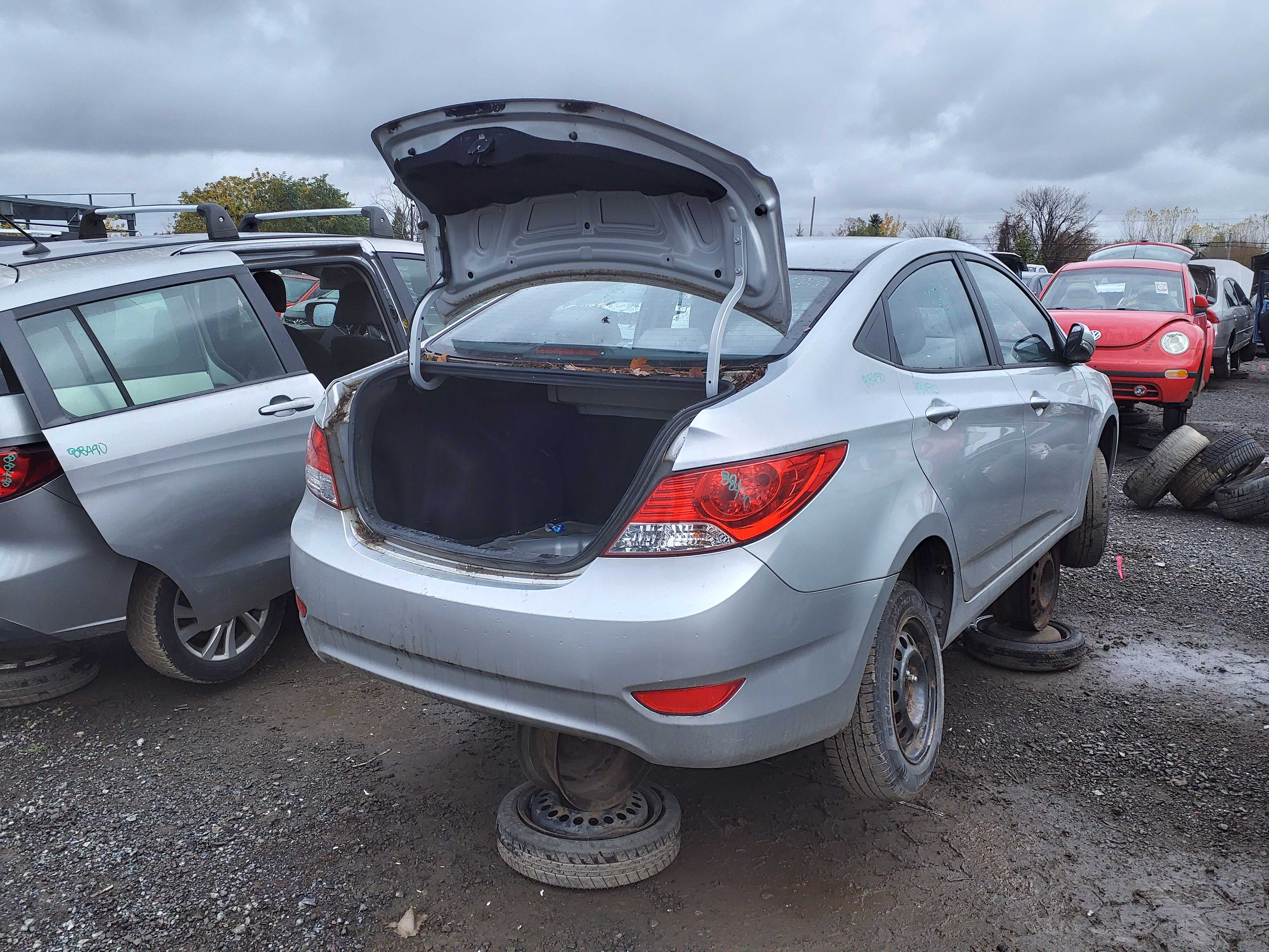 HYUNDAI ACCENT 2013