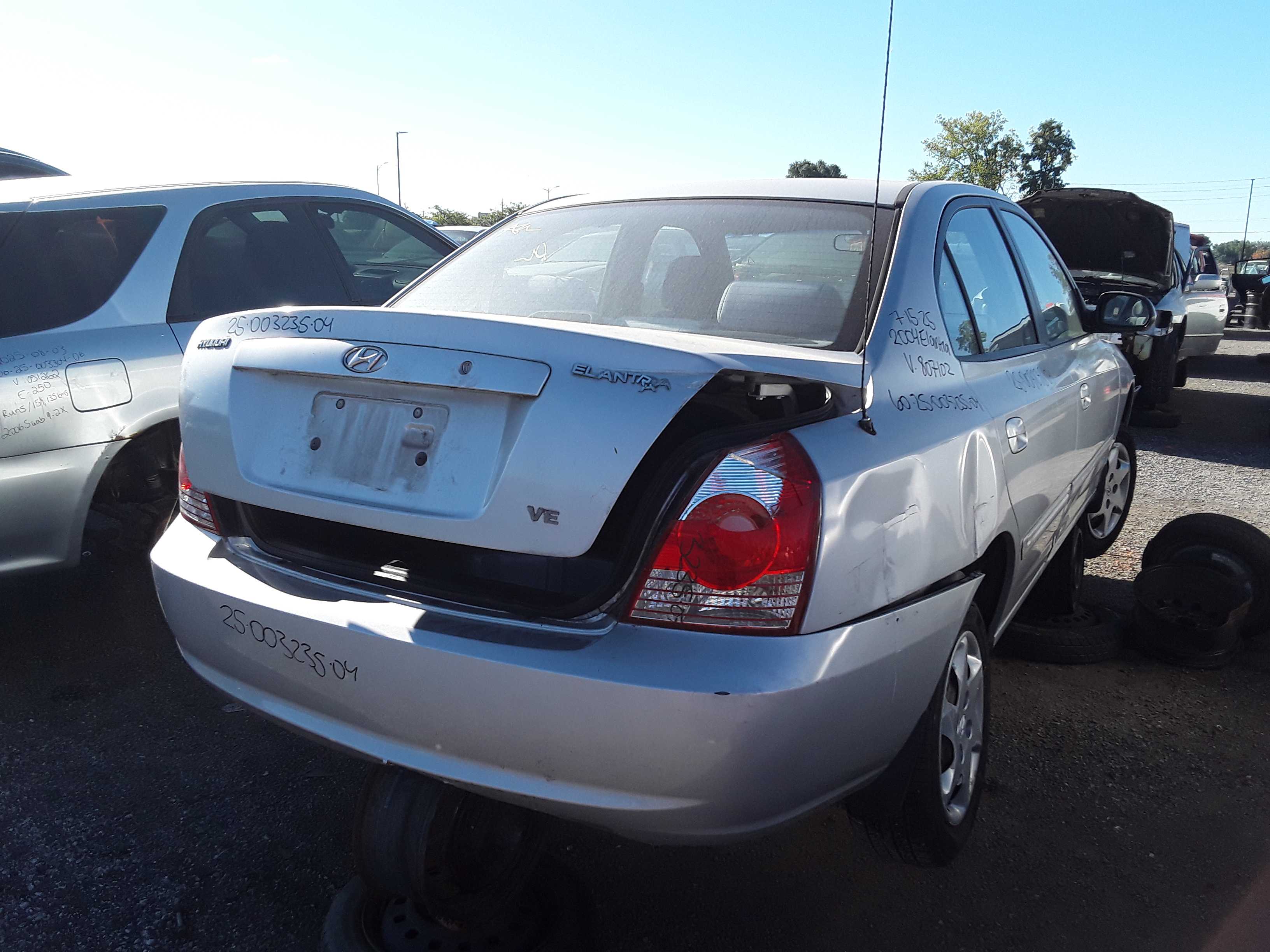 HYUNDAI ELANTRA 2004