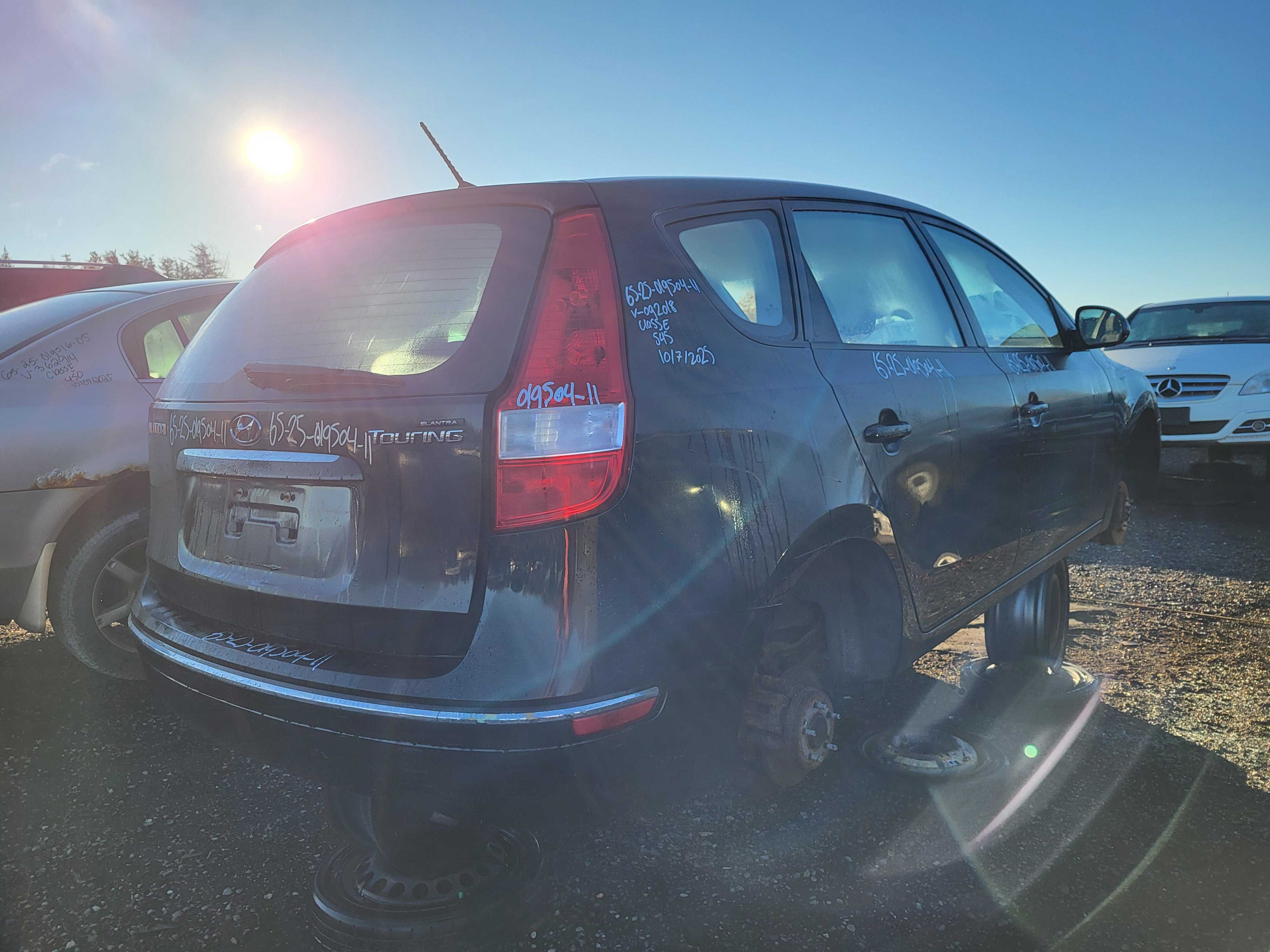 HYUNDAI ELANTRA 2011