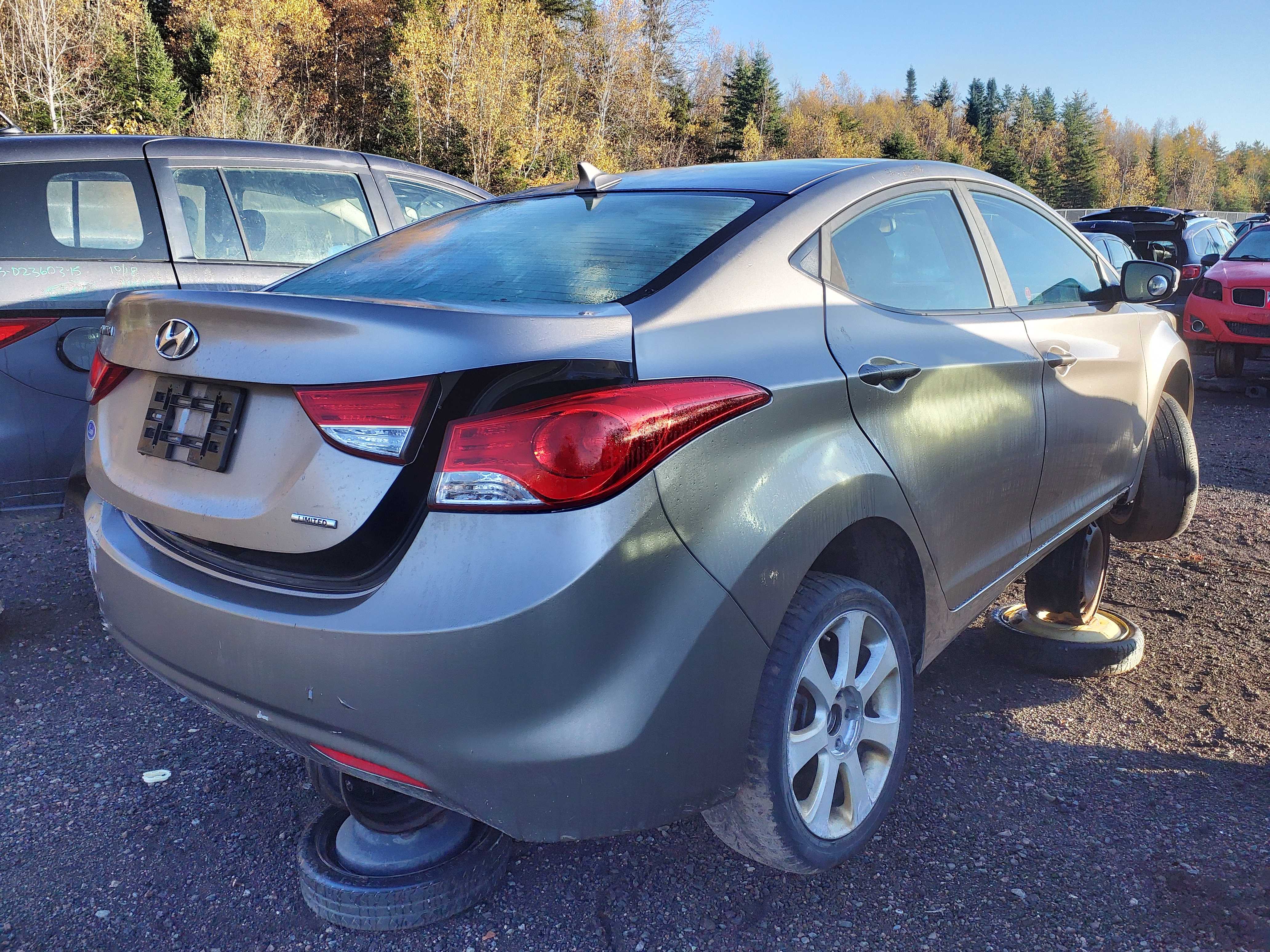 HYUNDAI ELANTRA 2011