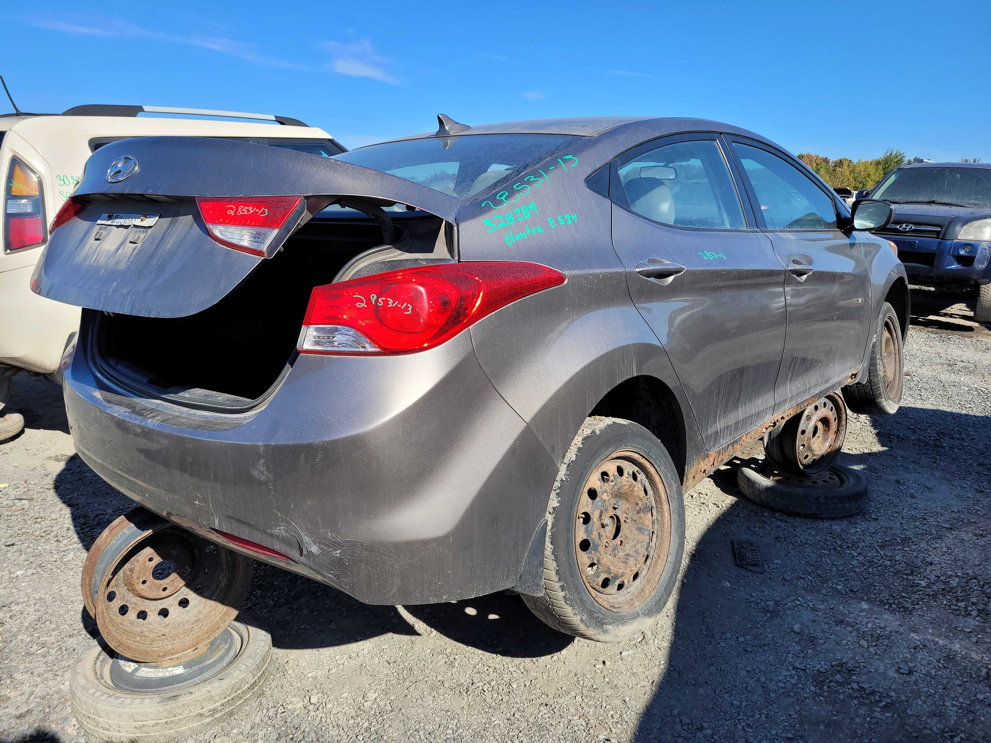 HYUNDAI ELANTRA 2013