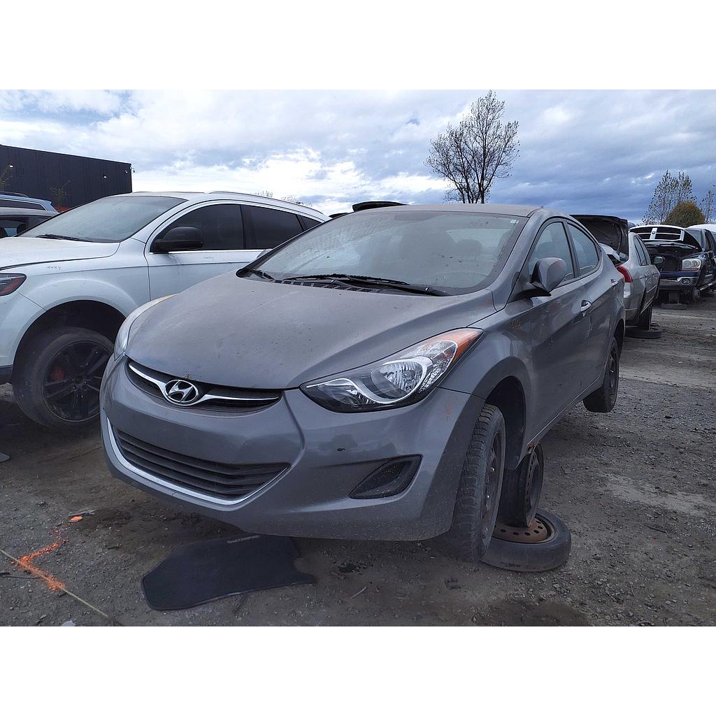 HYUNDAI ELANTRA 2013