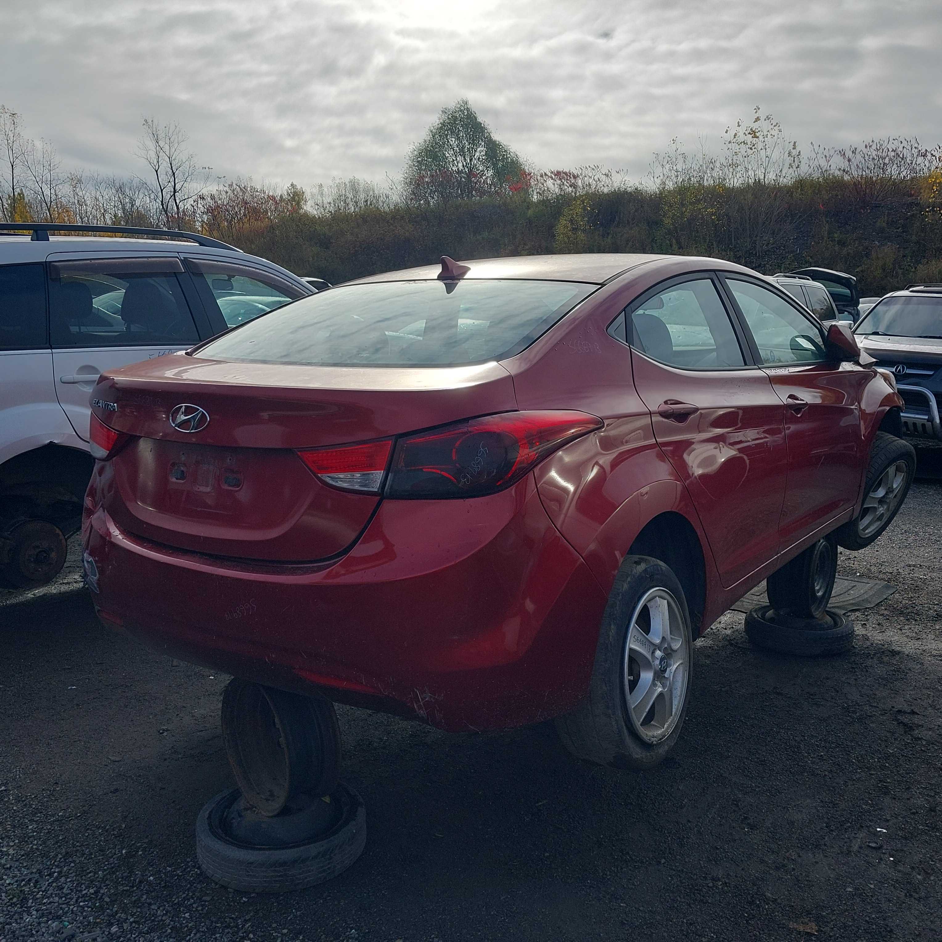HYUNDAI ELANTRA 2013