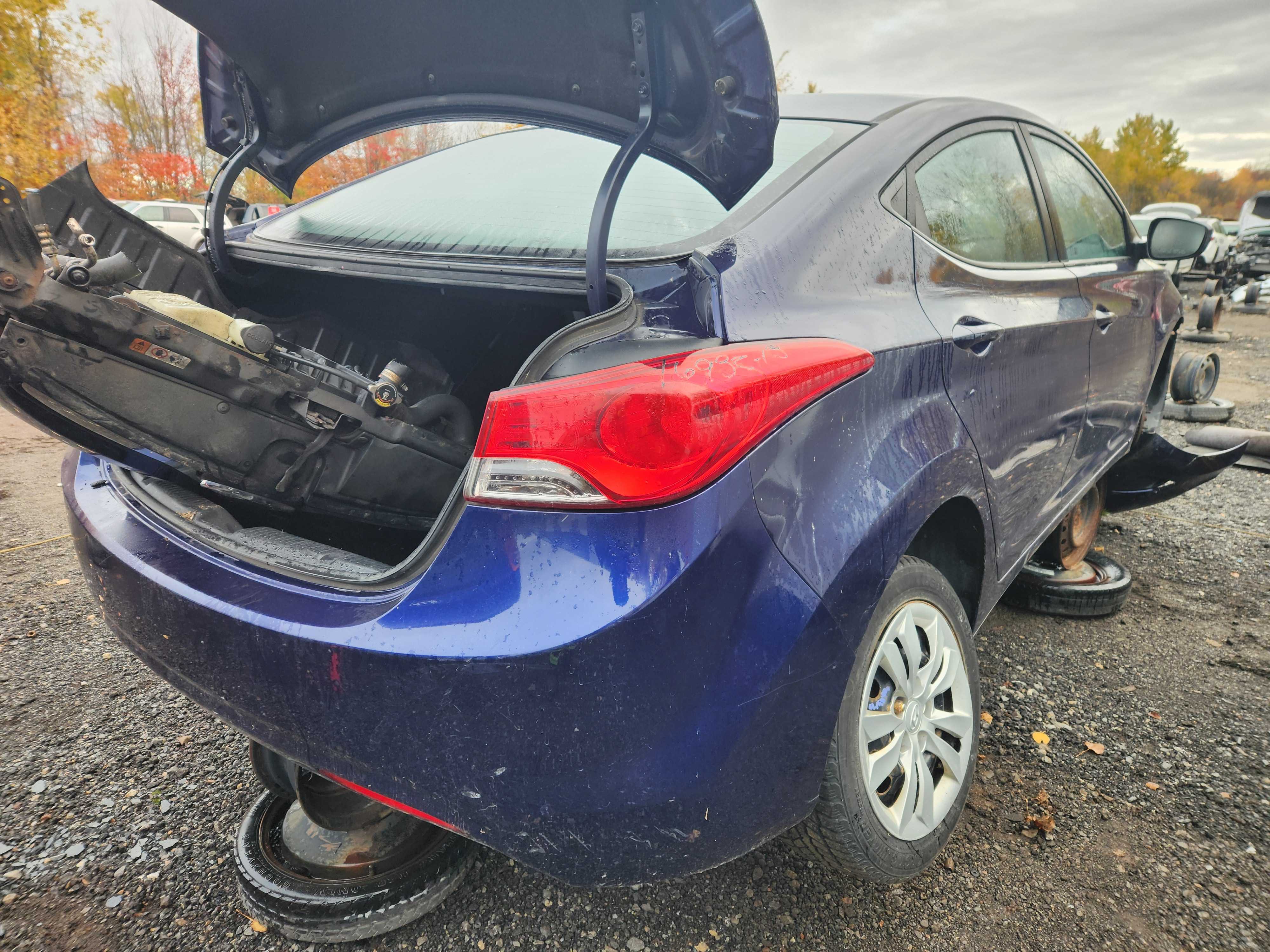 HYUNDAI ELANTRA 2013