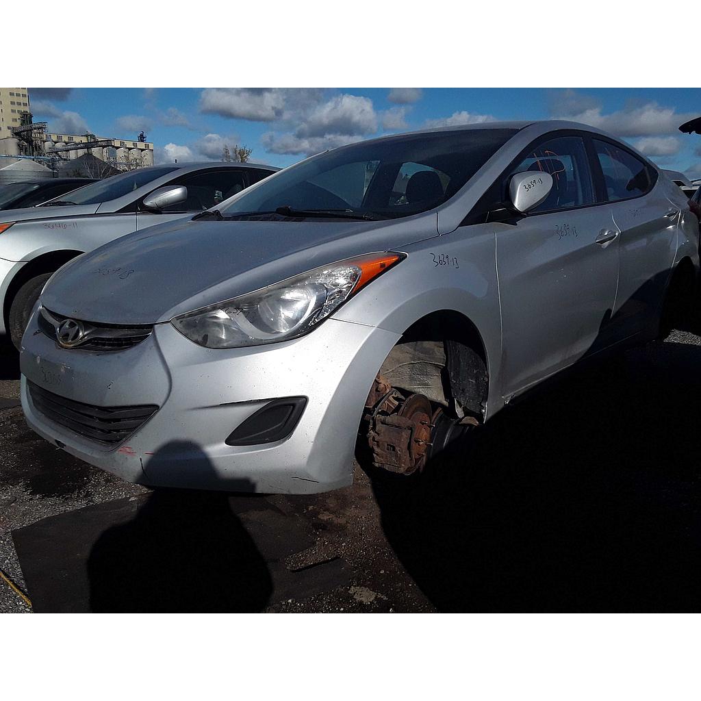HYUNDAI ELANTRA 2013