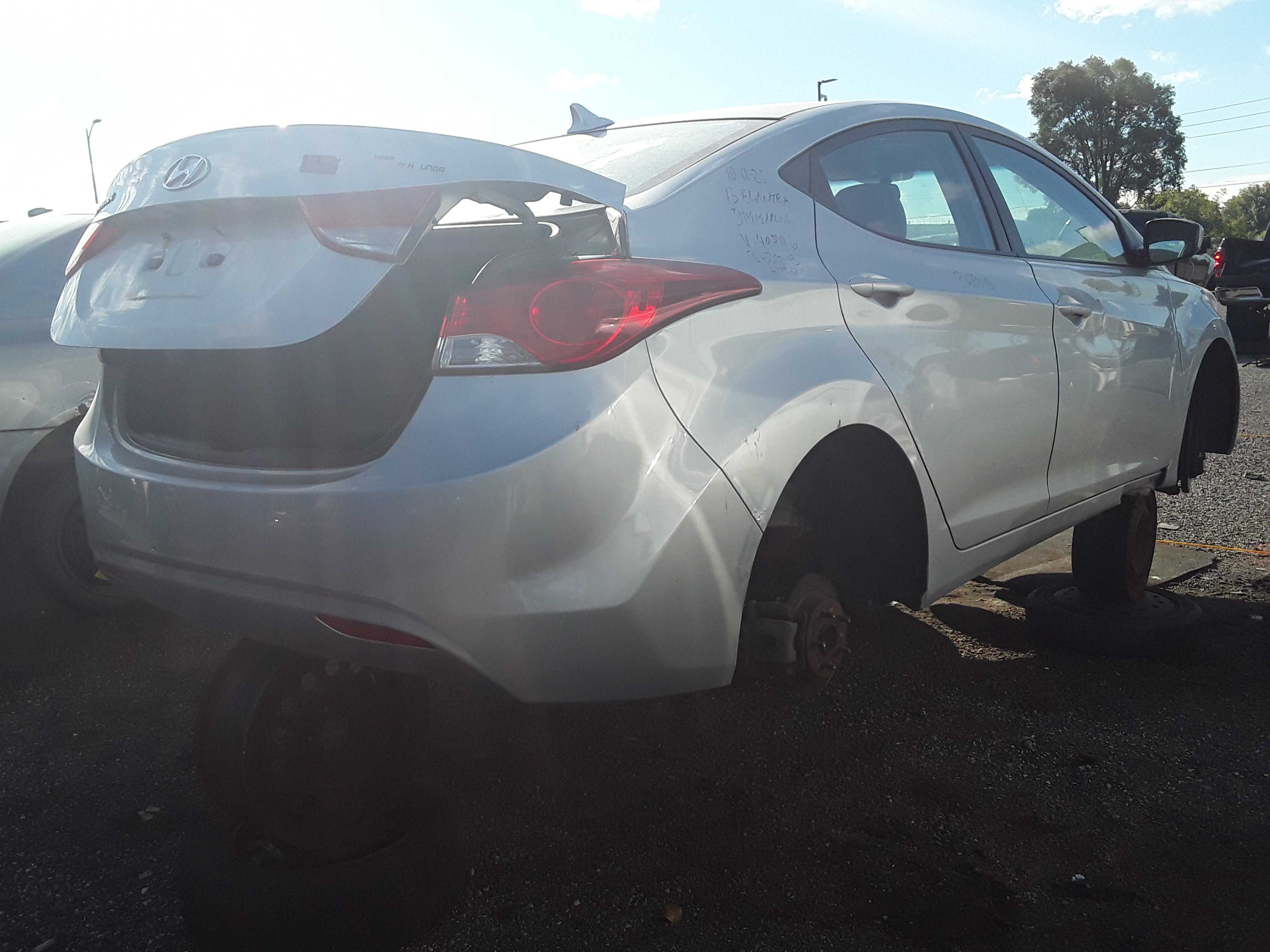 HYUNDAI ELANTRA 2013