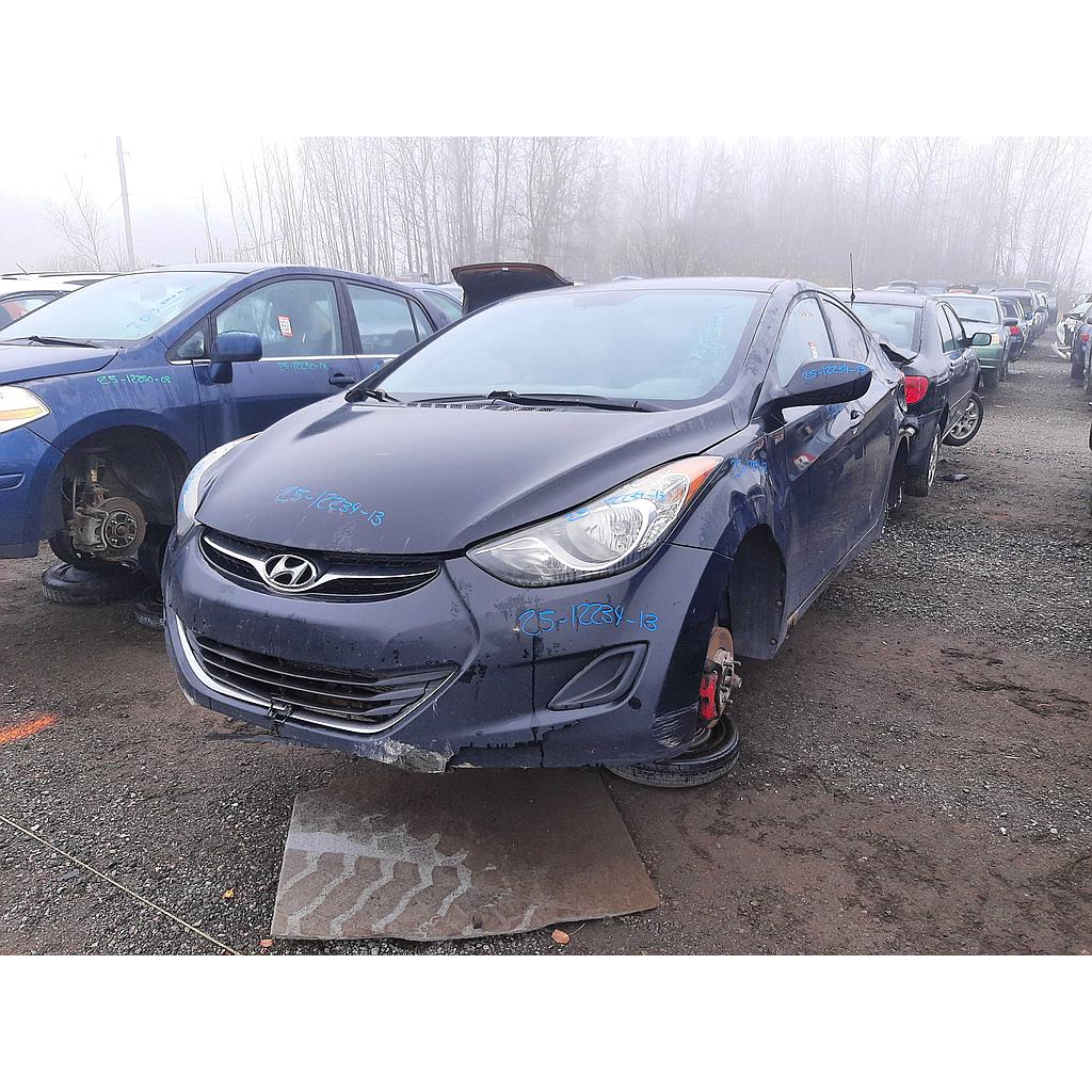 HYUNDAI ELANTRA 2013