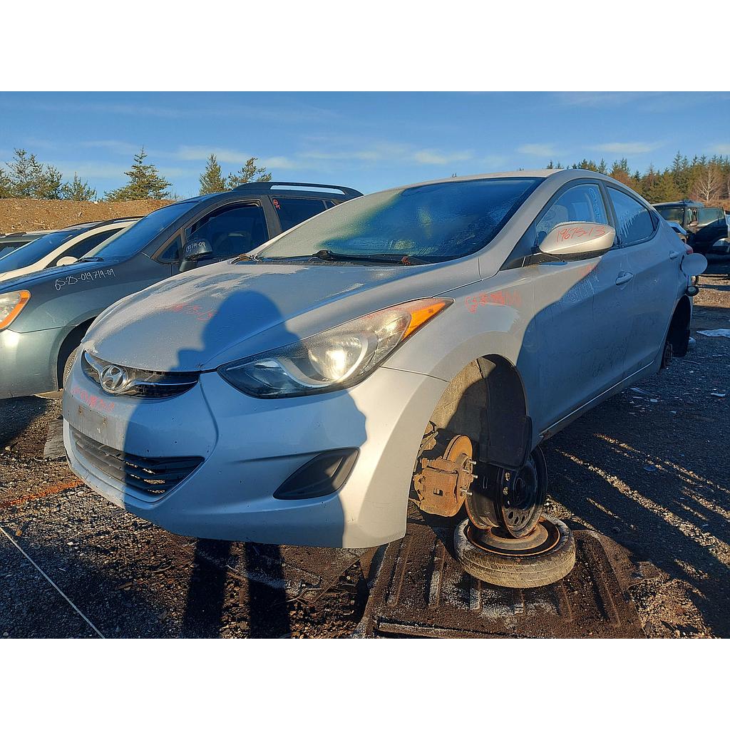HYUNDAI ELANTRA 2013