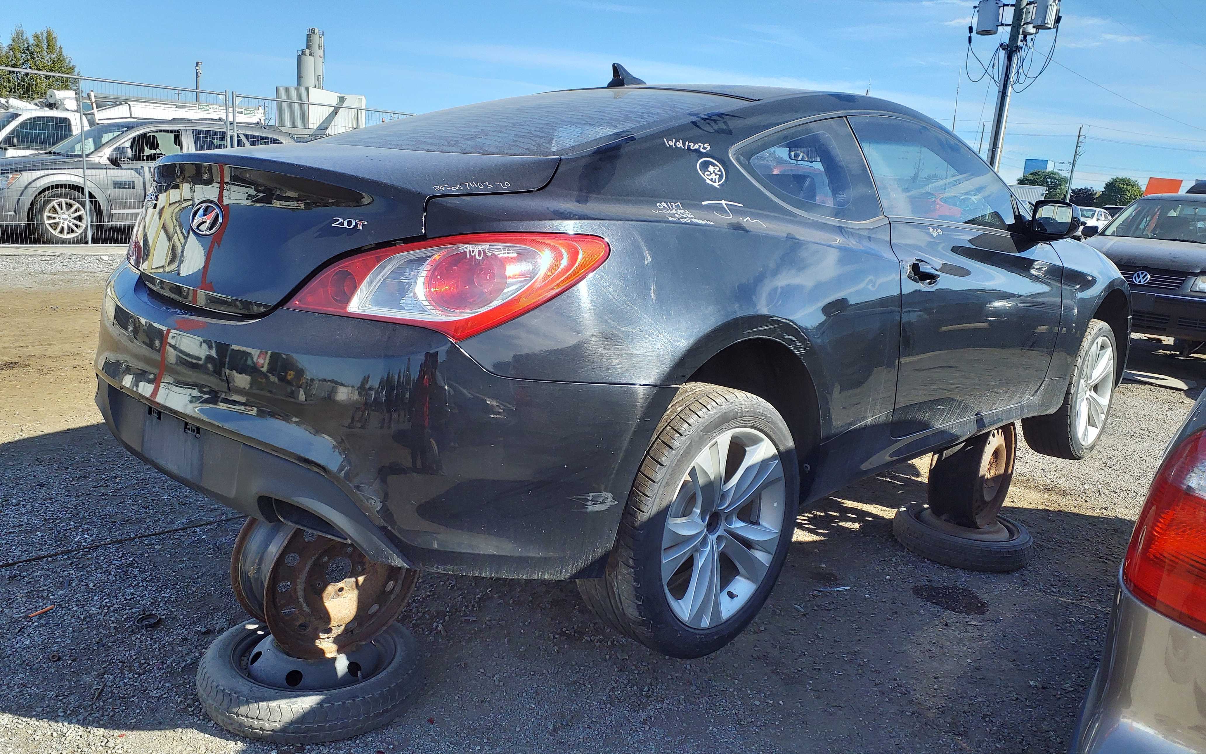 HYUNDAI GENESIS 2010