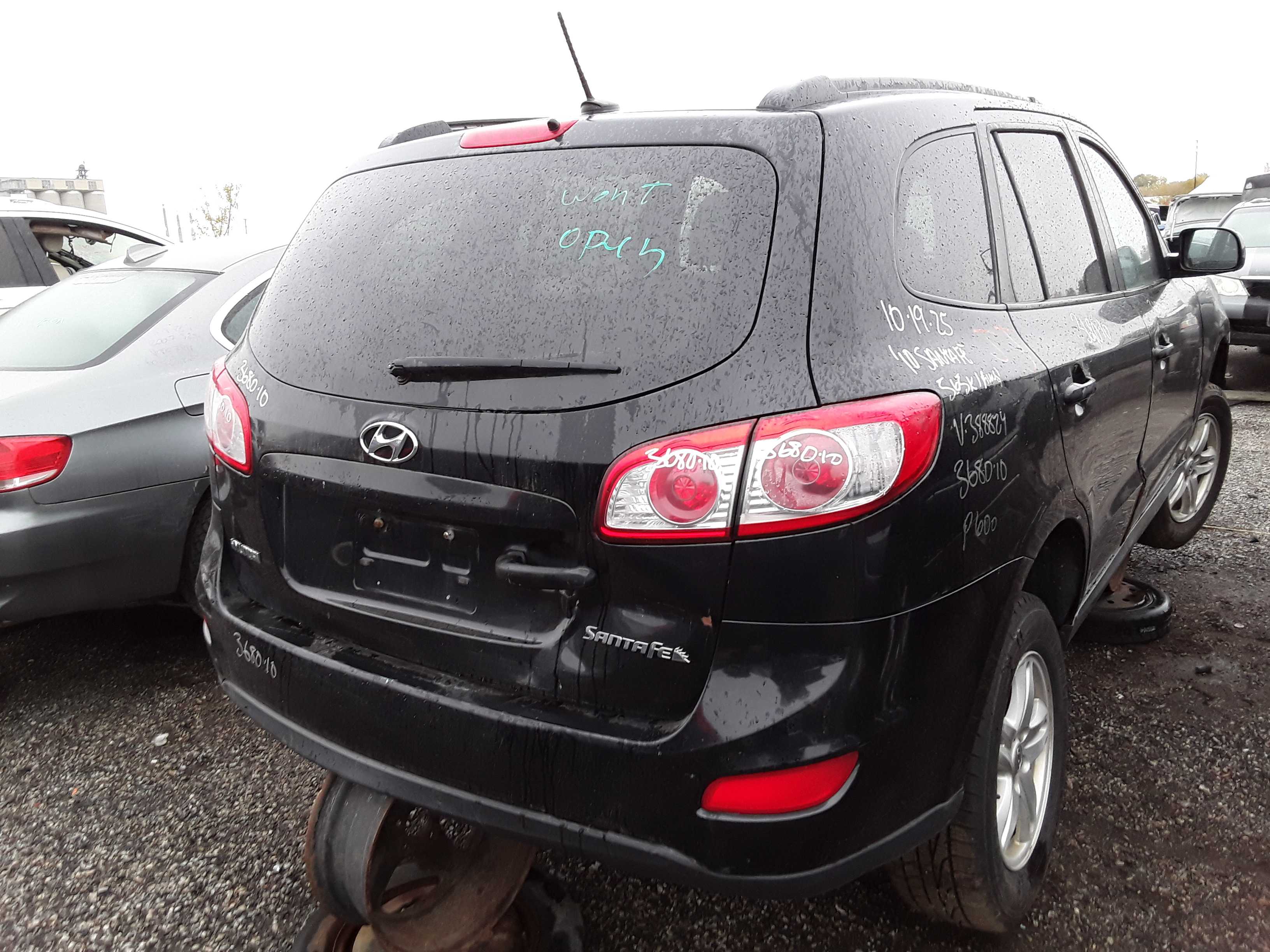 HYUNDAI SANTA FE 2010