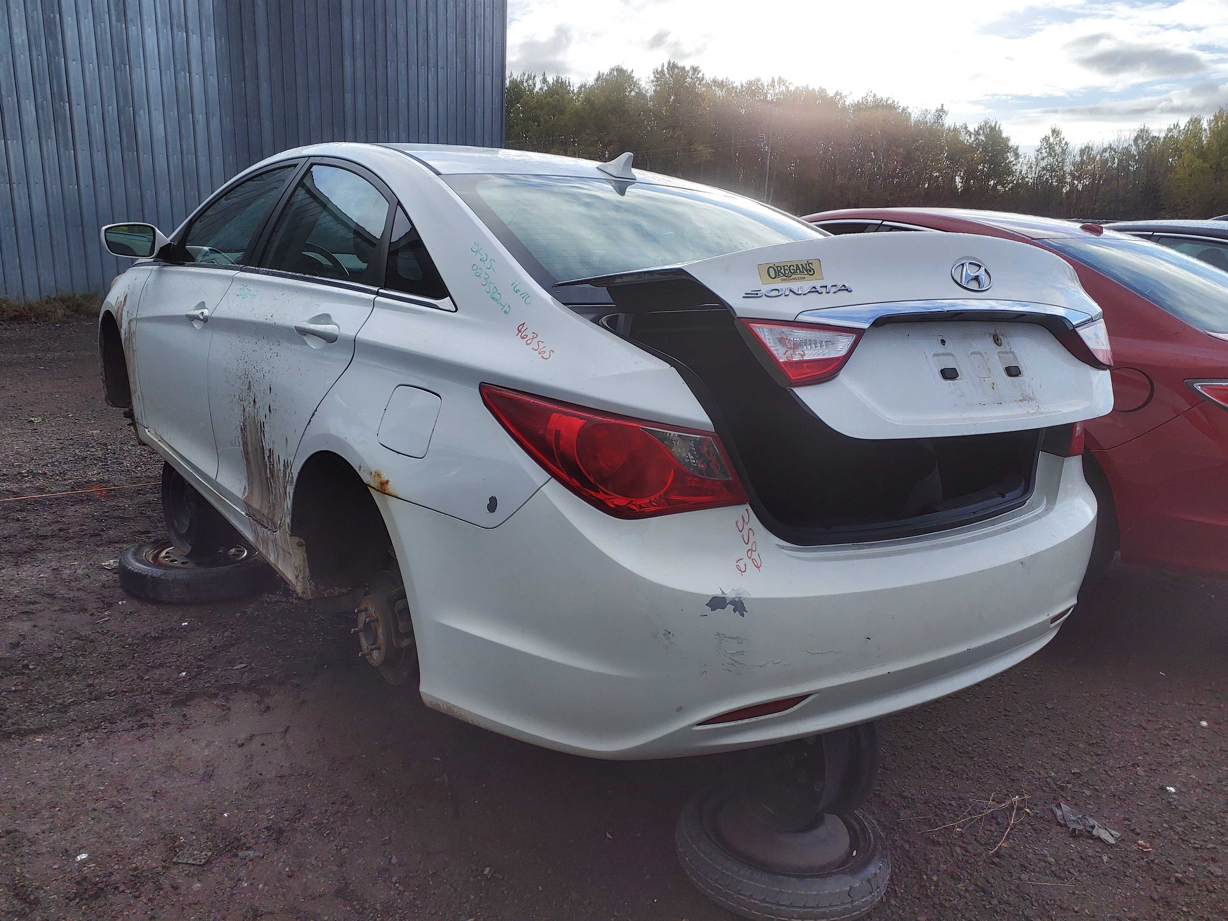 HYUNDAI SONATA 2012