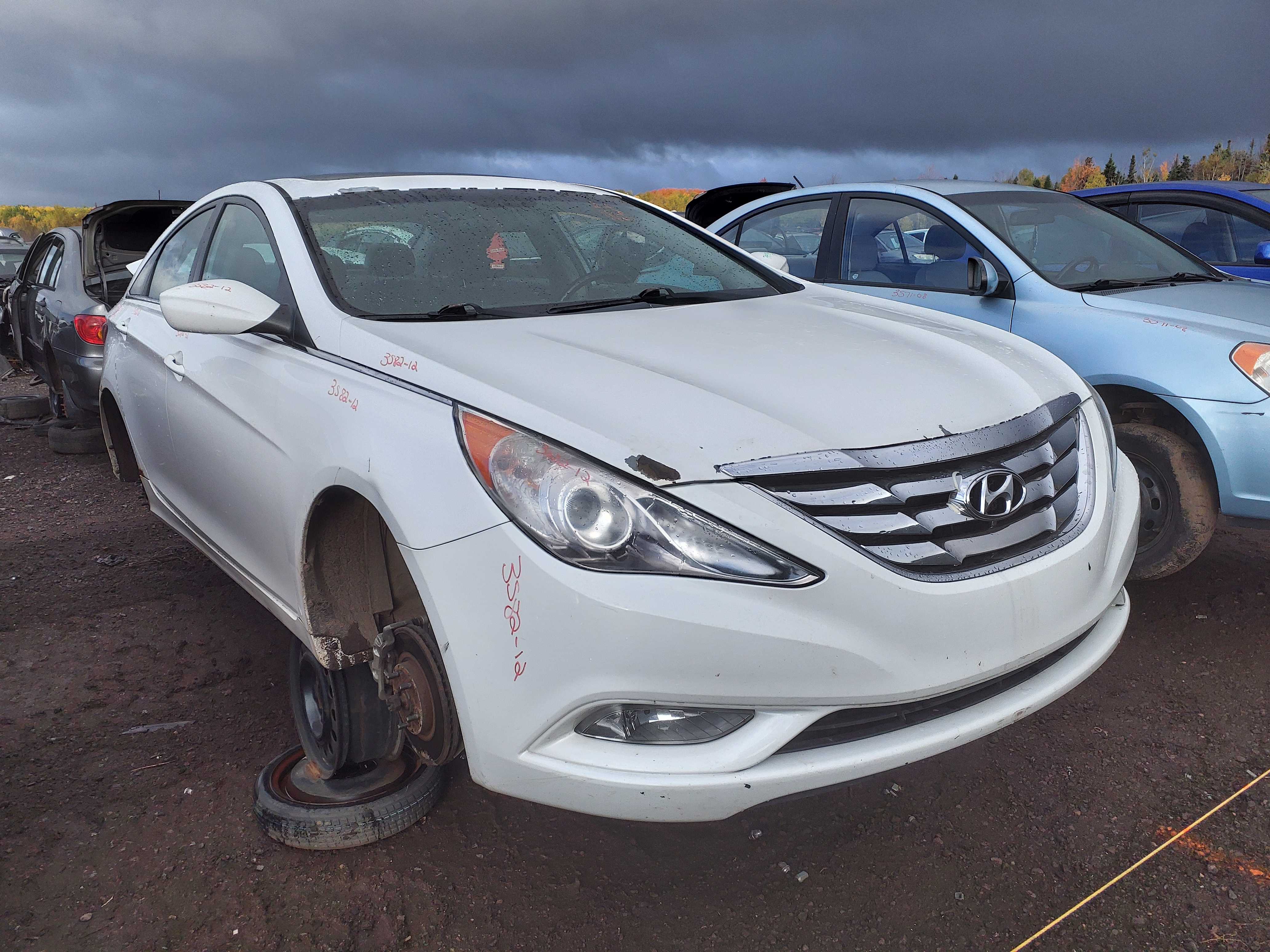 HYUNDAI SONATA 2012