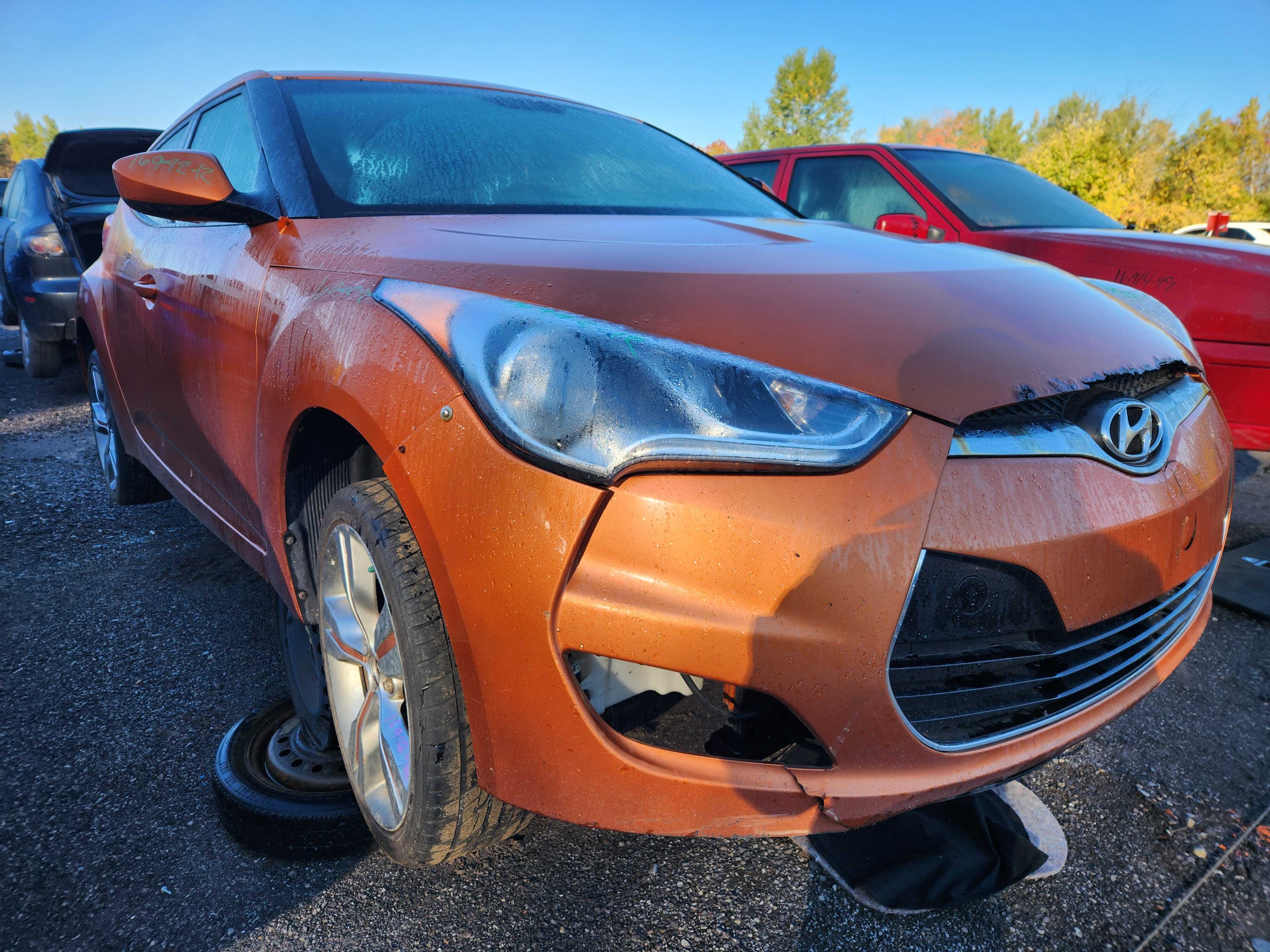 HYUNDAI VELOSTER 2012