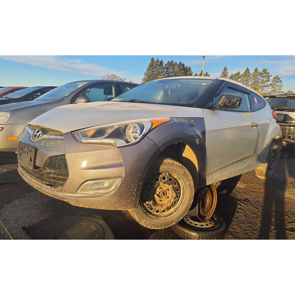 HYUNDAI VELOSTER 2013