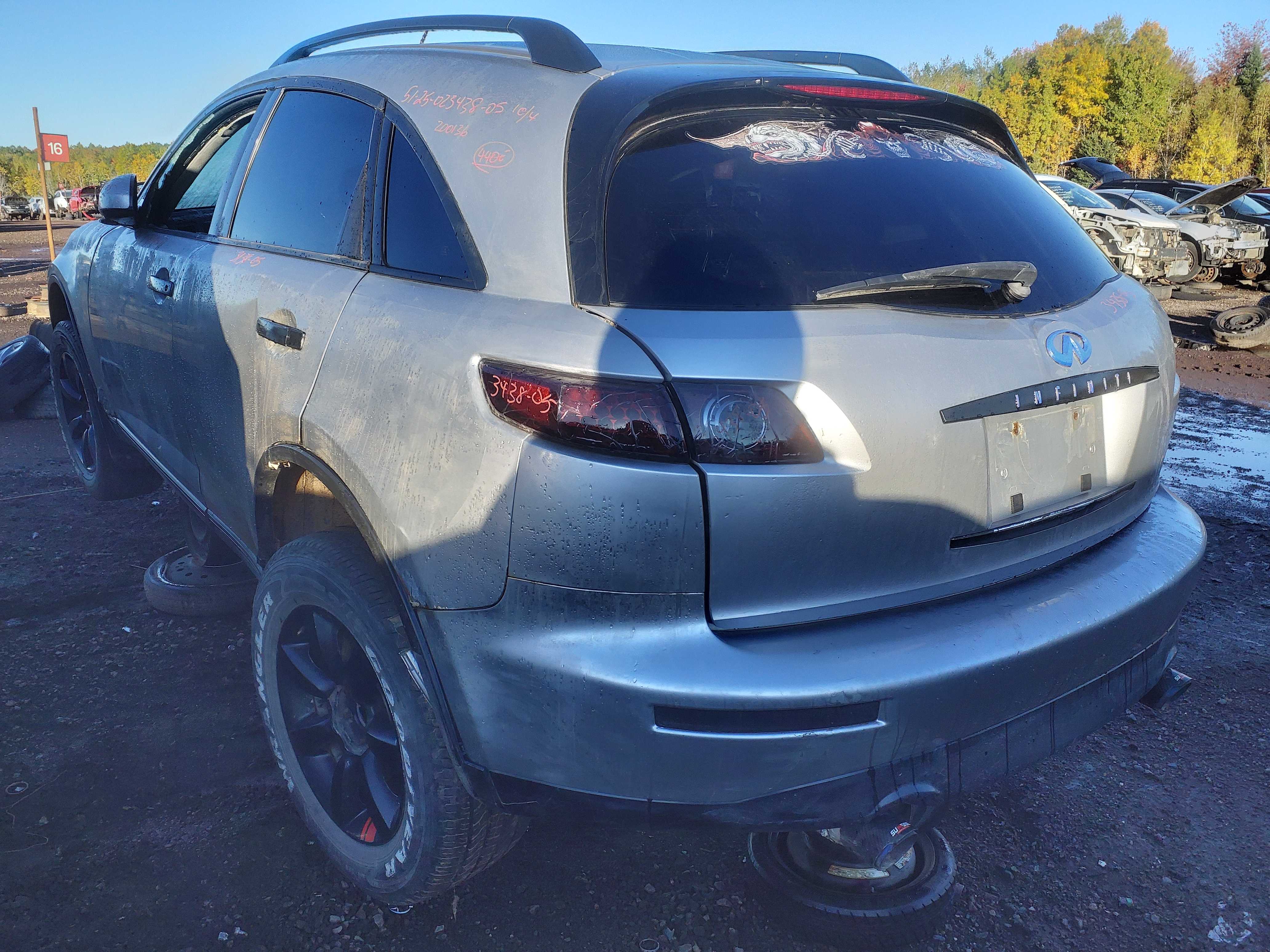 INFINITI FX35 2005