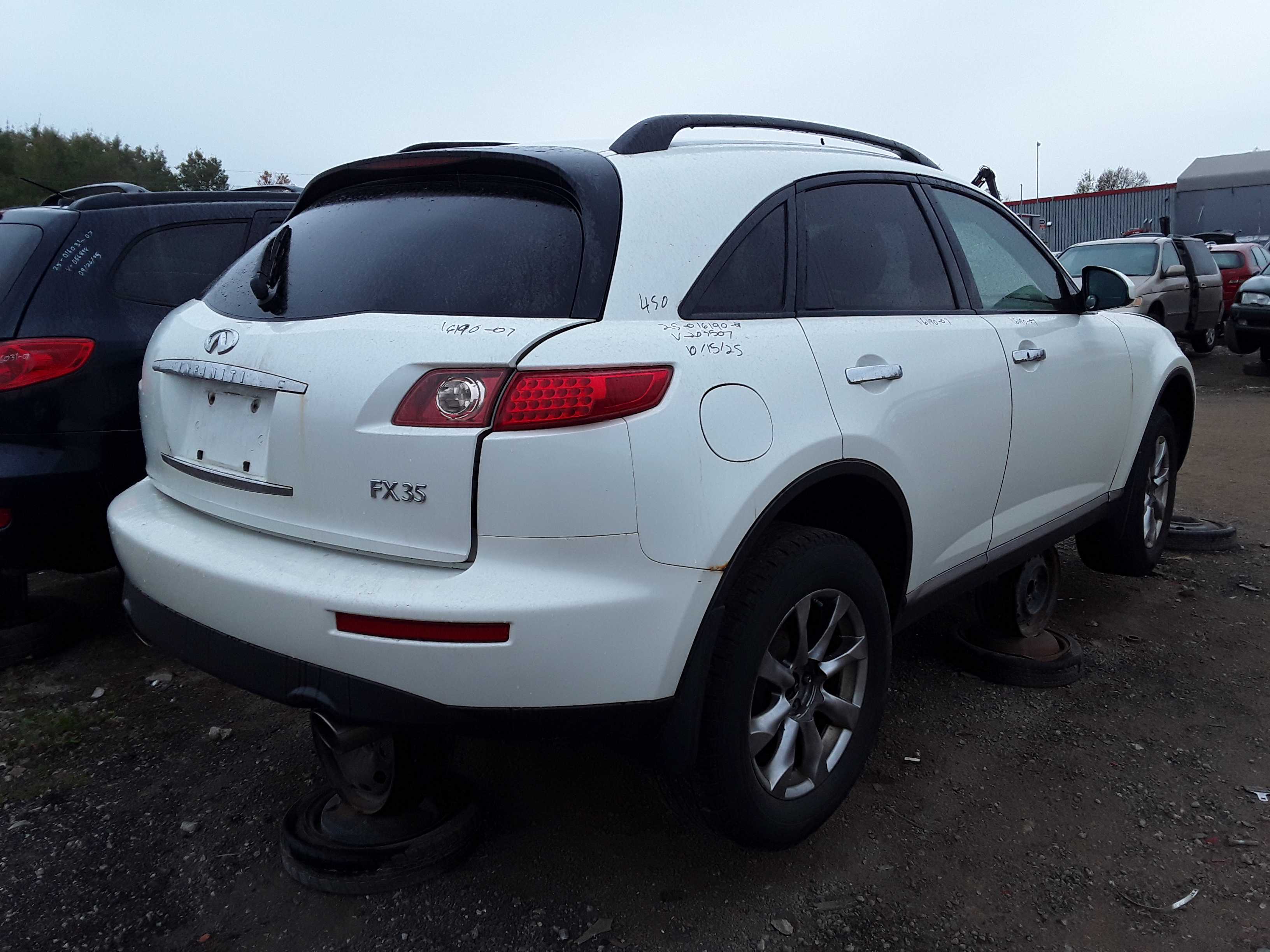 INFINITI FX35 2007