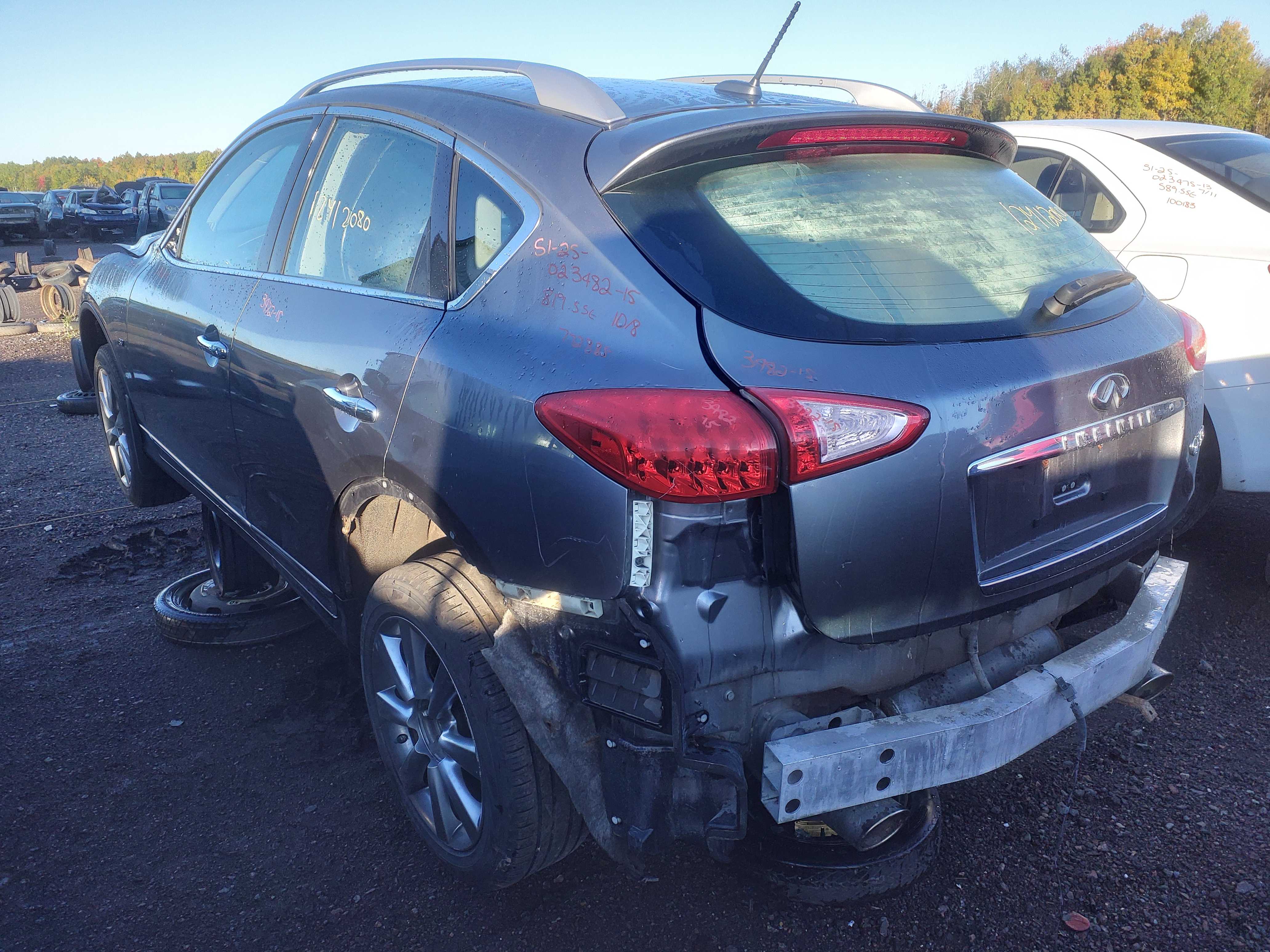 INFINITI QX50 2015