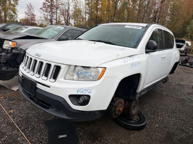 JEEP COMPASS 2011