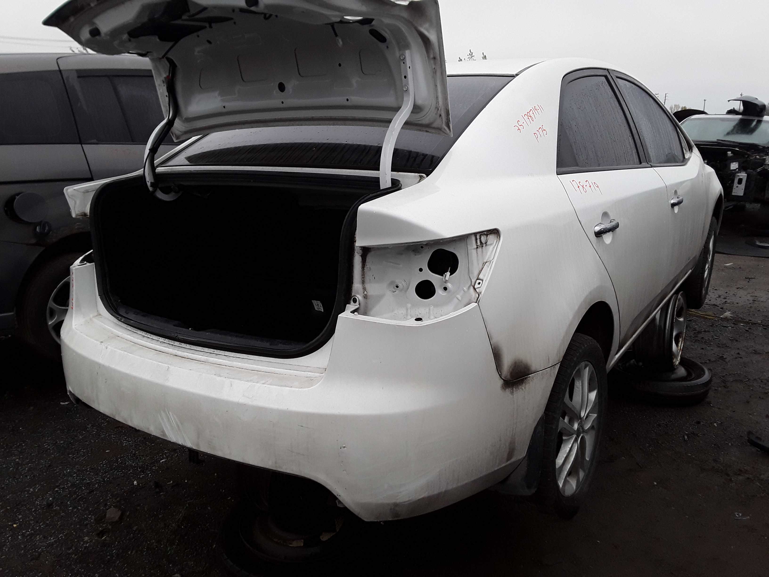 KIA FORTE 2011