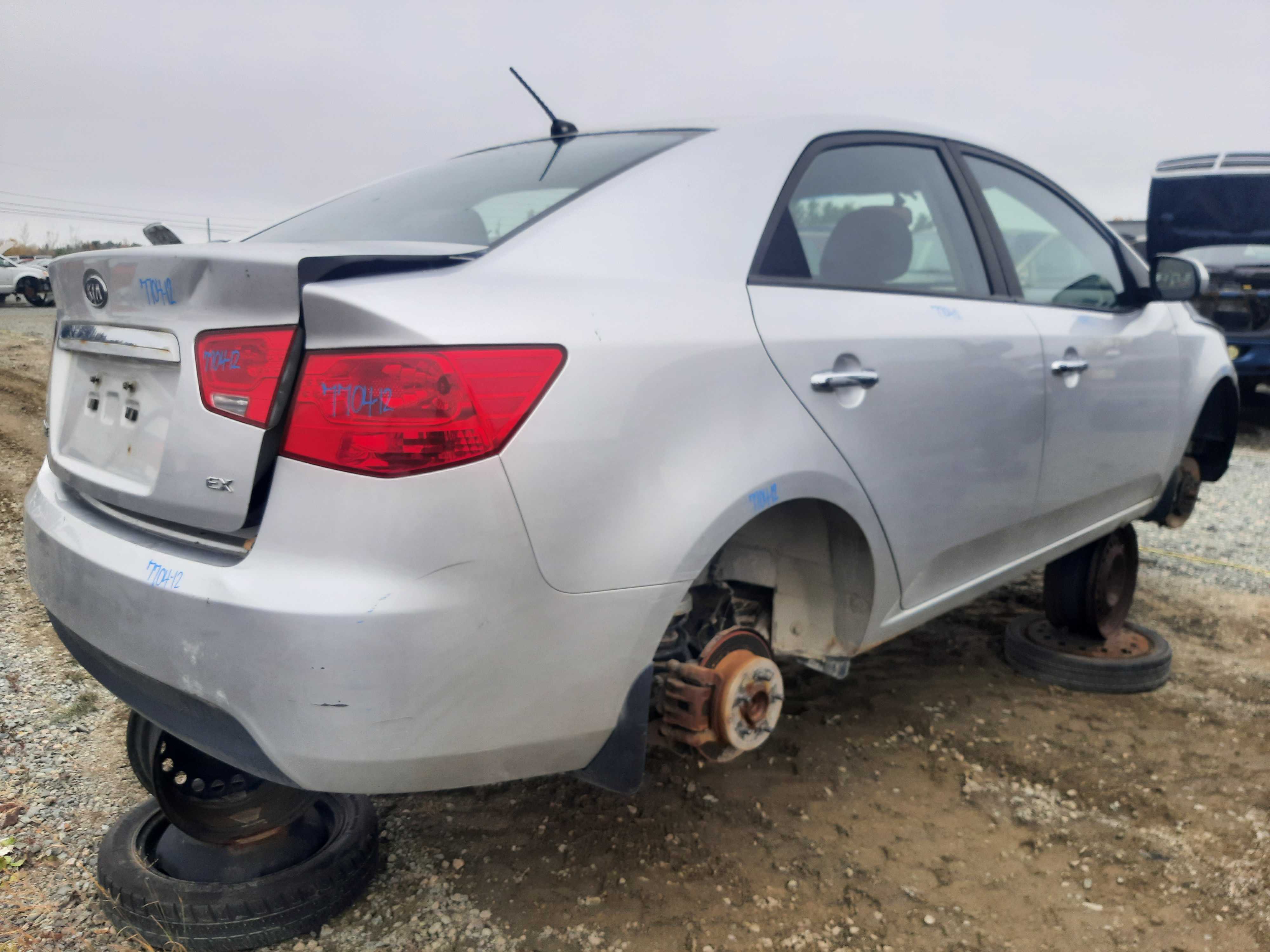 KIA FORTE 2012