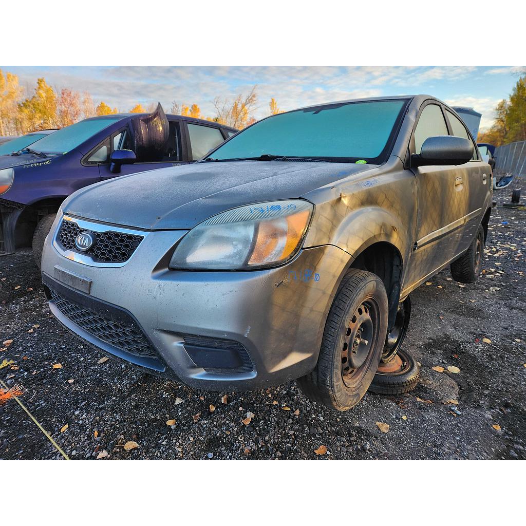 KIA RIO 2010