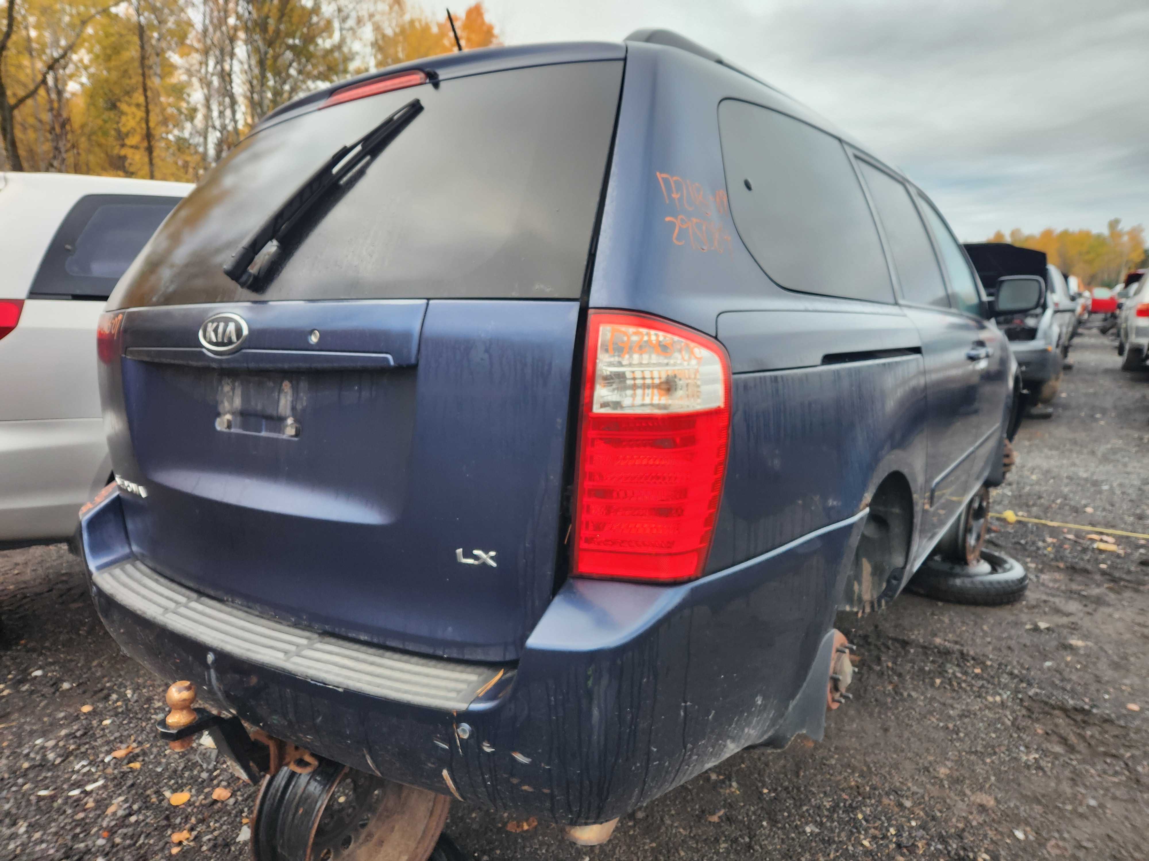 KIA SEDONA 2009