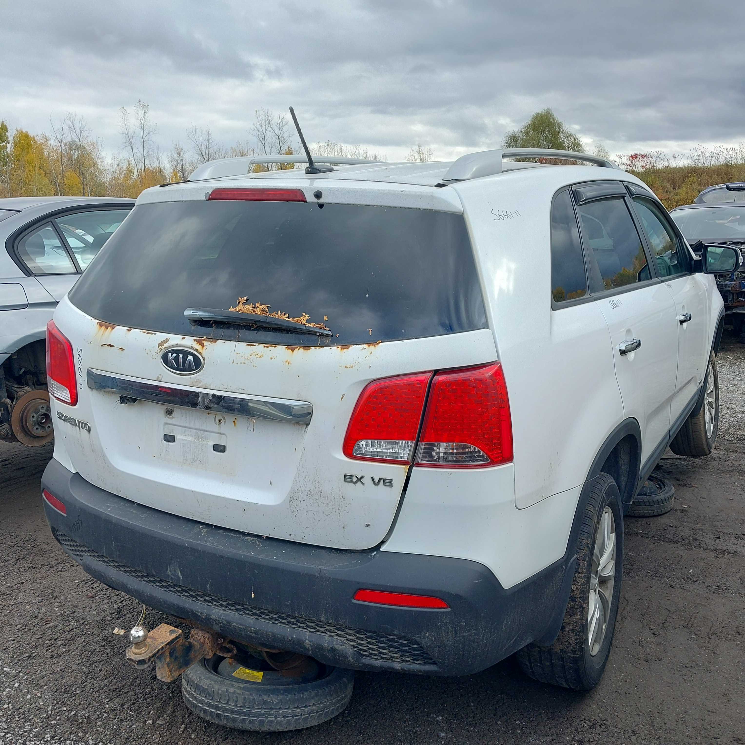 KIA SORENTO 2011