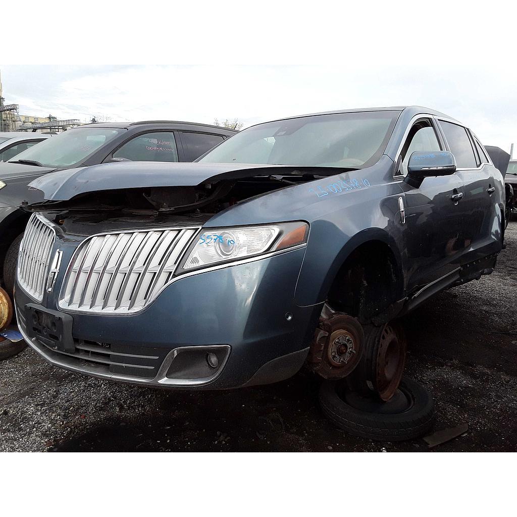 LINCOLN MKT 2010