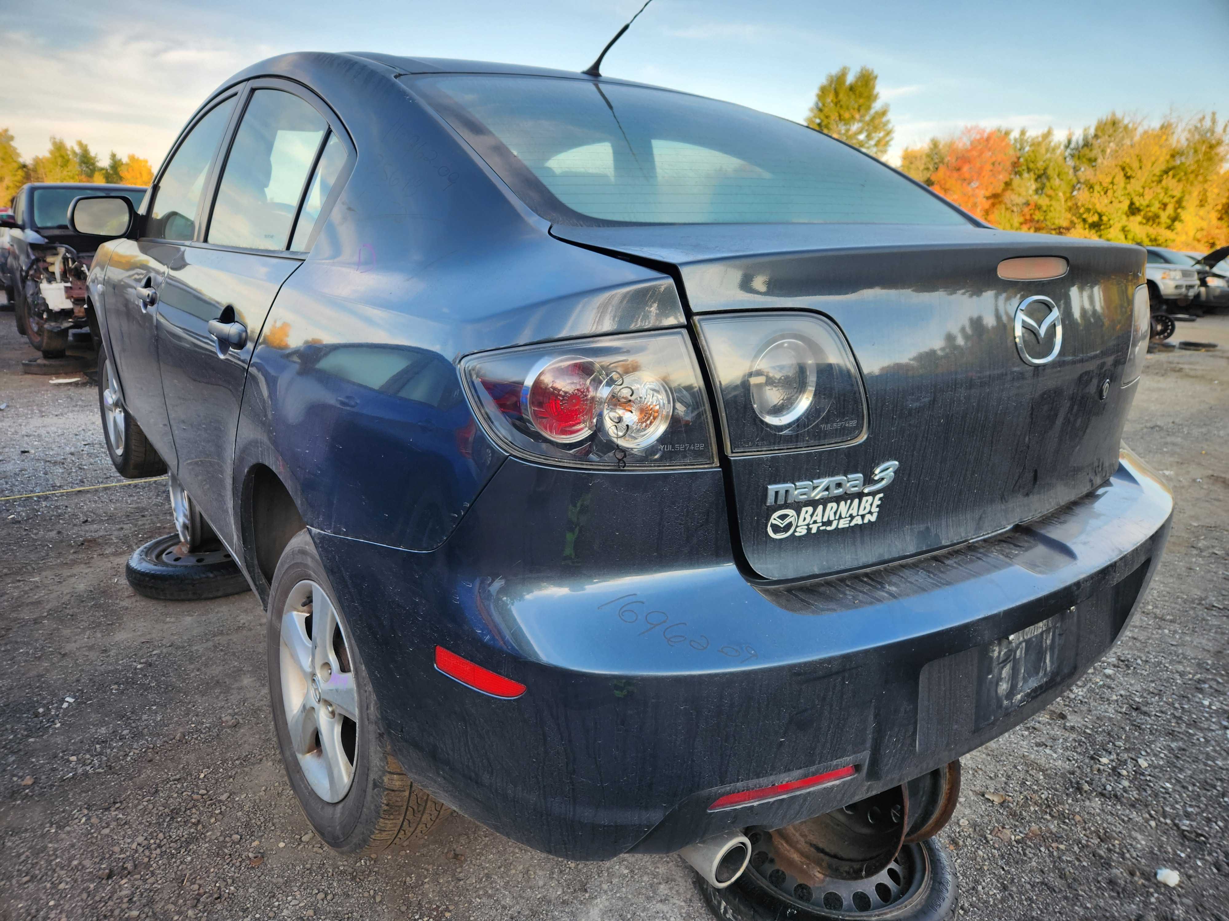 MAZDA MAZDA3 2009